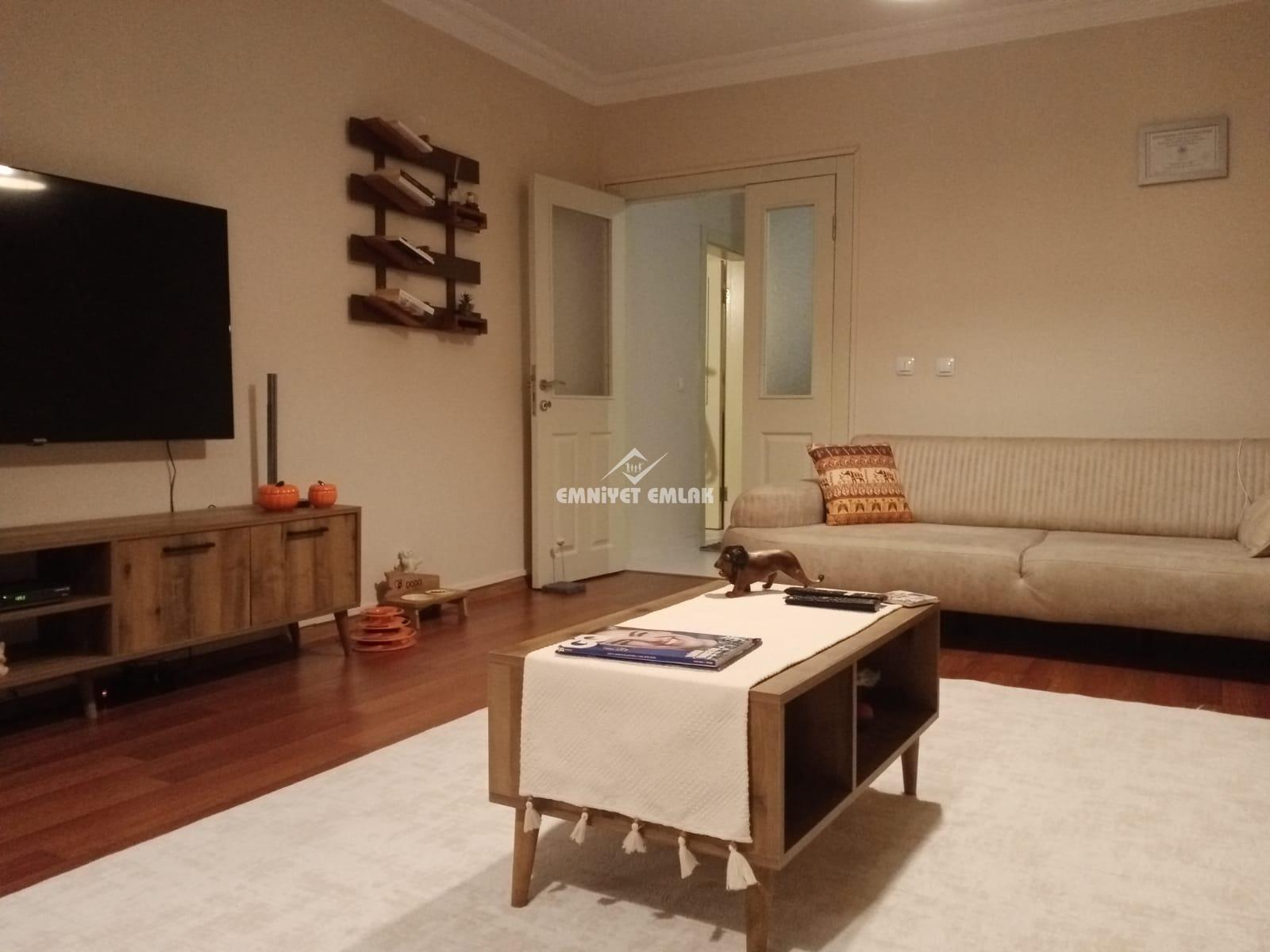 KDZ EREĞLİ ÖMERLİ MAH. KAYNARCA KONUTLARINDA SATILIK EBEWEYN BANYOLU 3+1 DAİRE