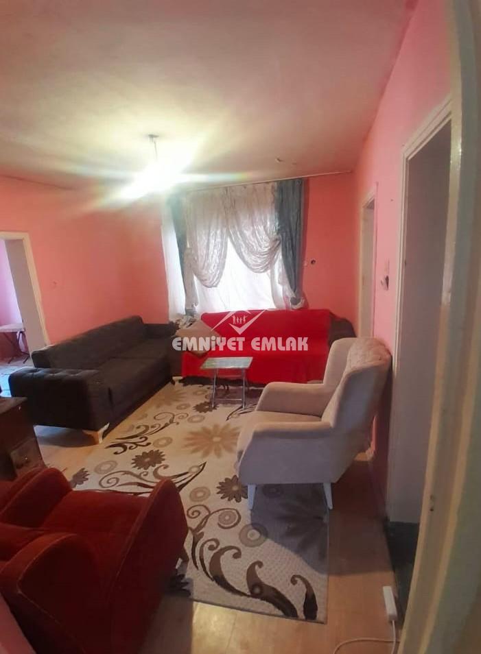 EREĞLİ KAVAKLIK MAHALLESİ 1.KÖPRÜDE EŞYALIK KİRALIK 3+1 DAİRE