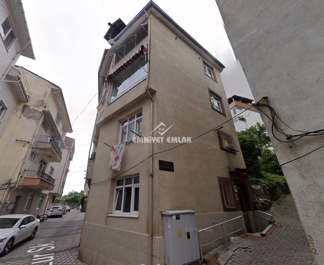 ORHANLAR MAH.  SAHİLE YÜRÜME MESAFESİNDE FULL EŞYALI 3+1 SATILIK DAİRE