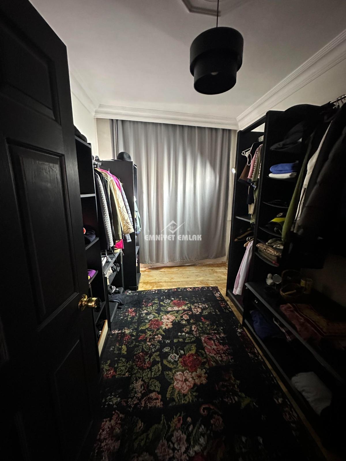 ORHANLAR MAH.  SAHİLE YÜRÜME MESAFESİNDE FULL EŞYALI 3+1 SATILIK DAİRE