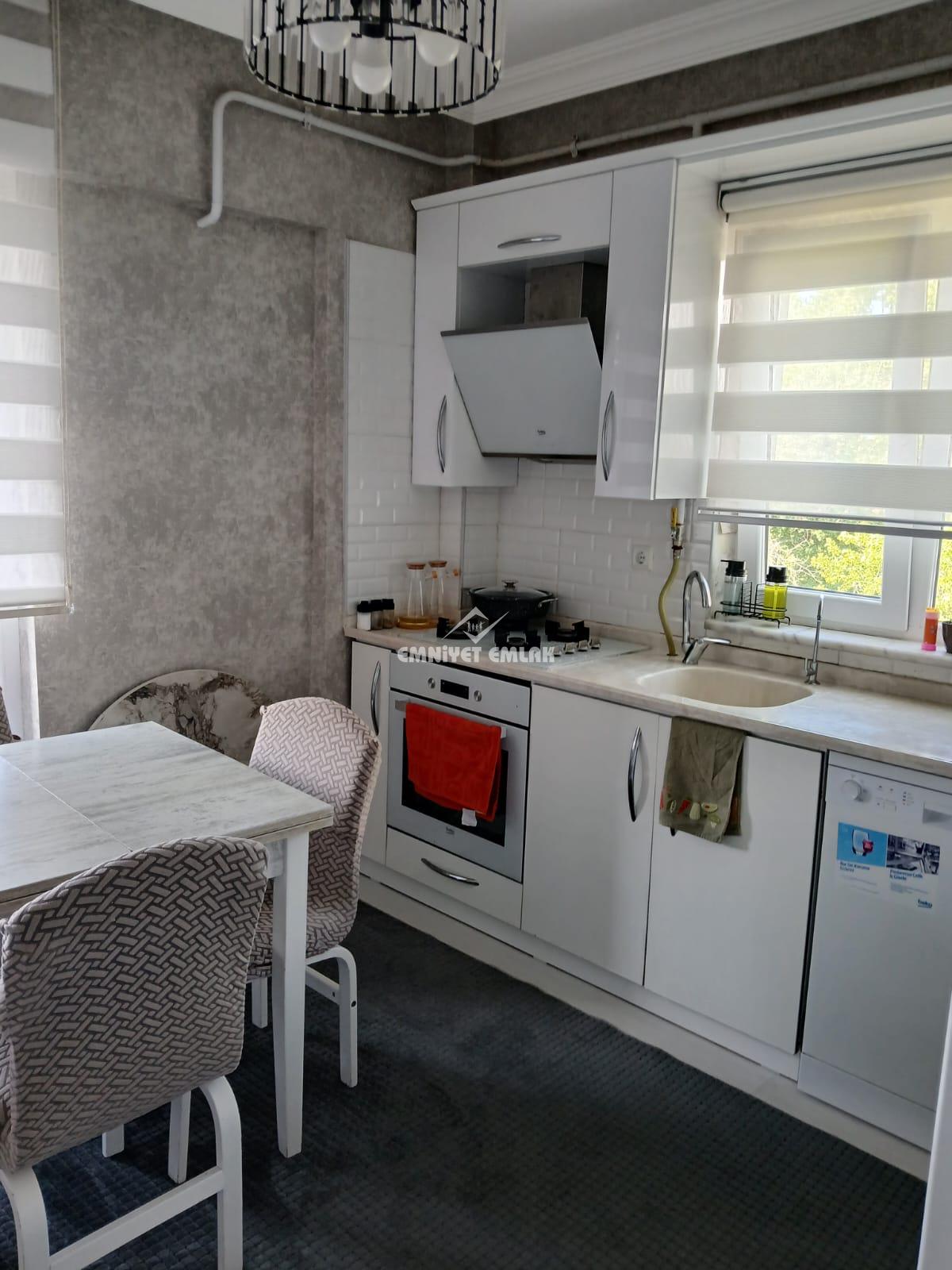 KDZ EREĞLİ MURTAZA MAHALLESİNDE 3+1 EBEVEYN BANYOLU SATILIK DAİRE