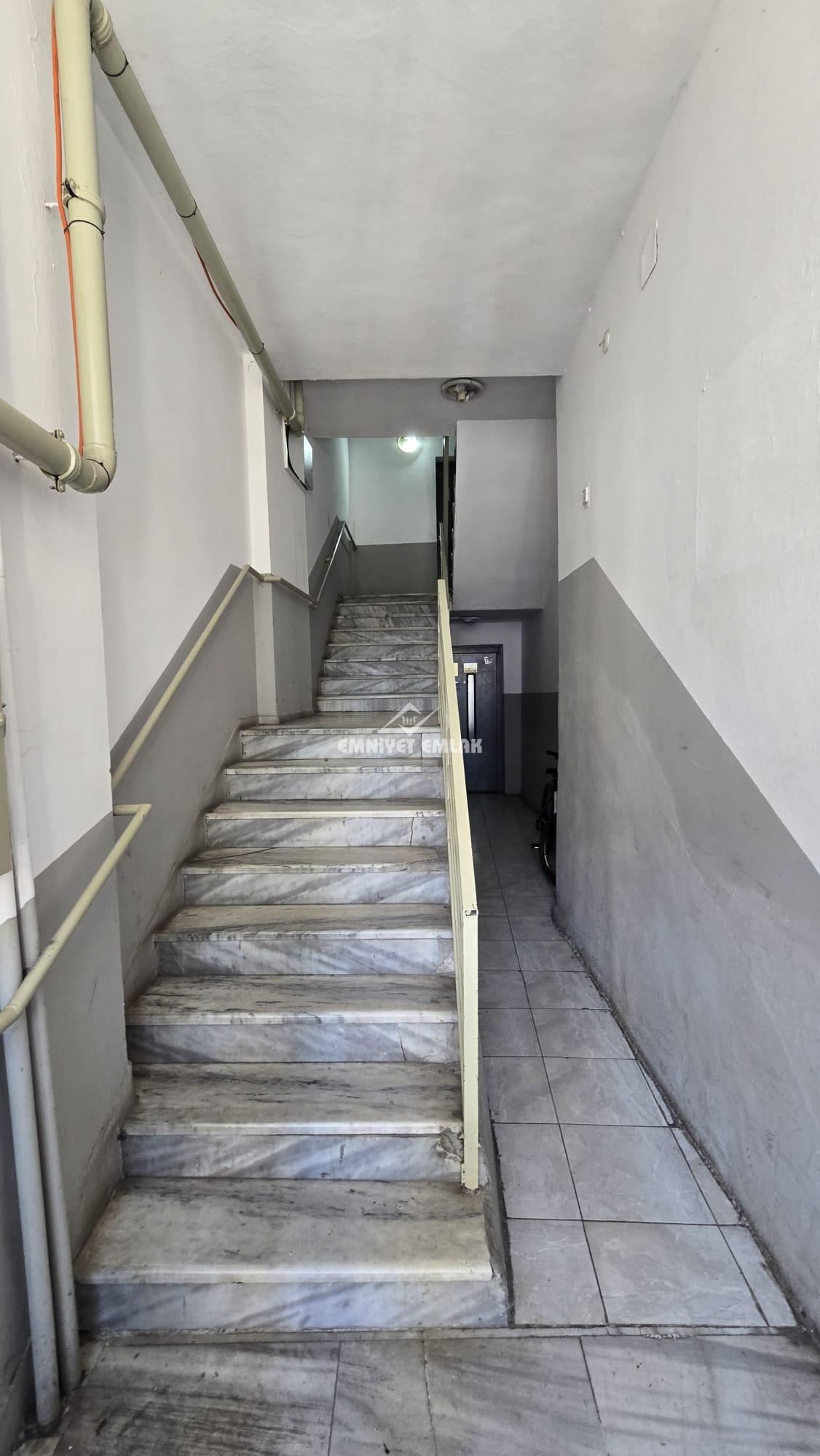 KDZ EREĞLİ MÜFTÜ MAHALLESİNDE ŞEHİR MANZARALI 3+1 FULL EŞYALI KİRALIK DAİRE