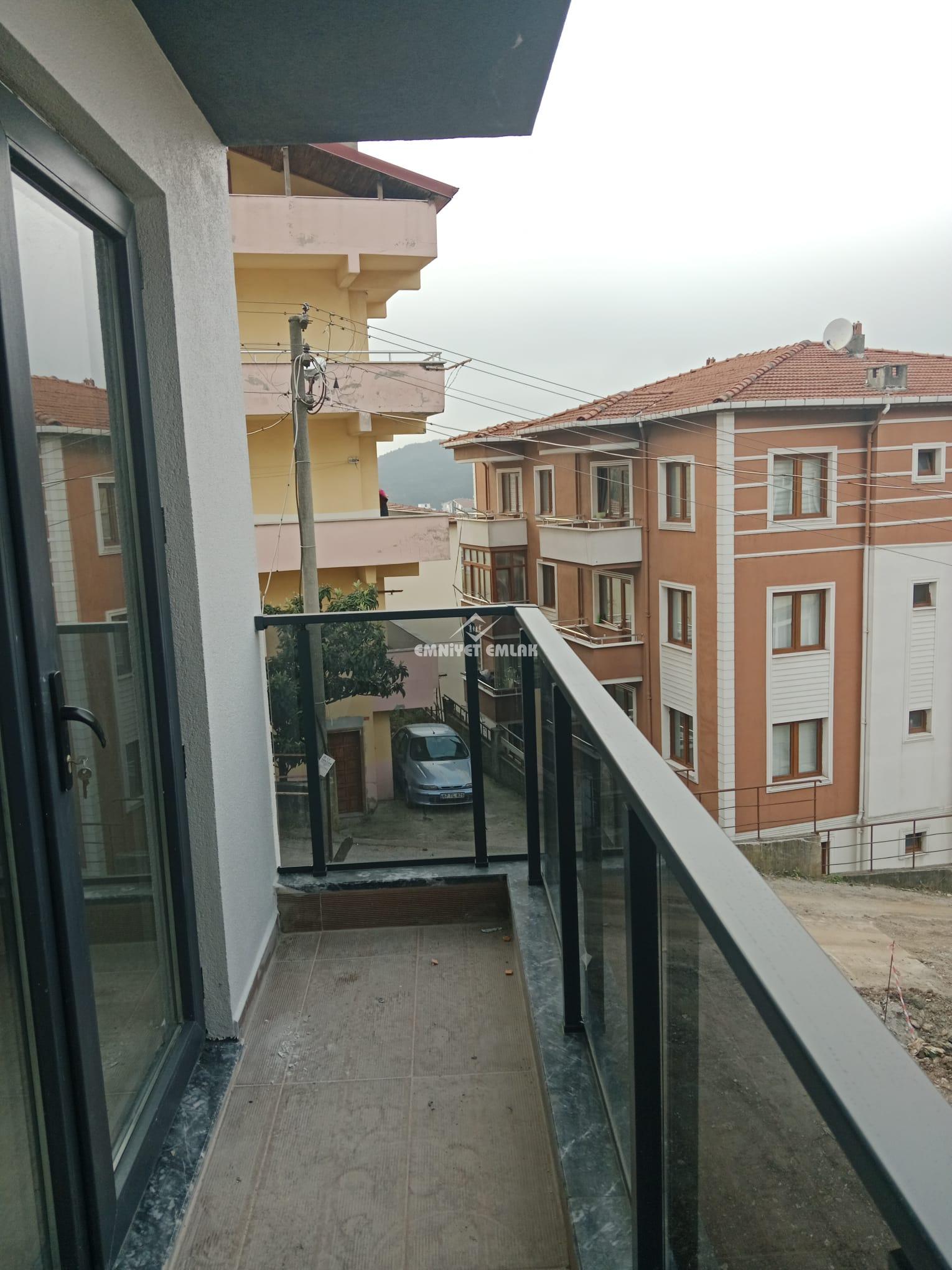 EREĞLİNİN DEĞERLİ BÖLGESİ KADITARLASINDA 1+1 SATILIK SIFIR DAİRE