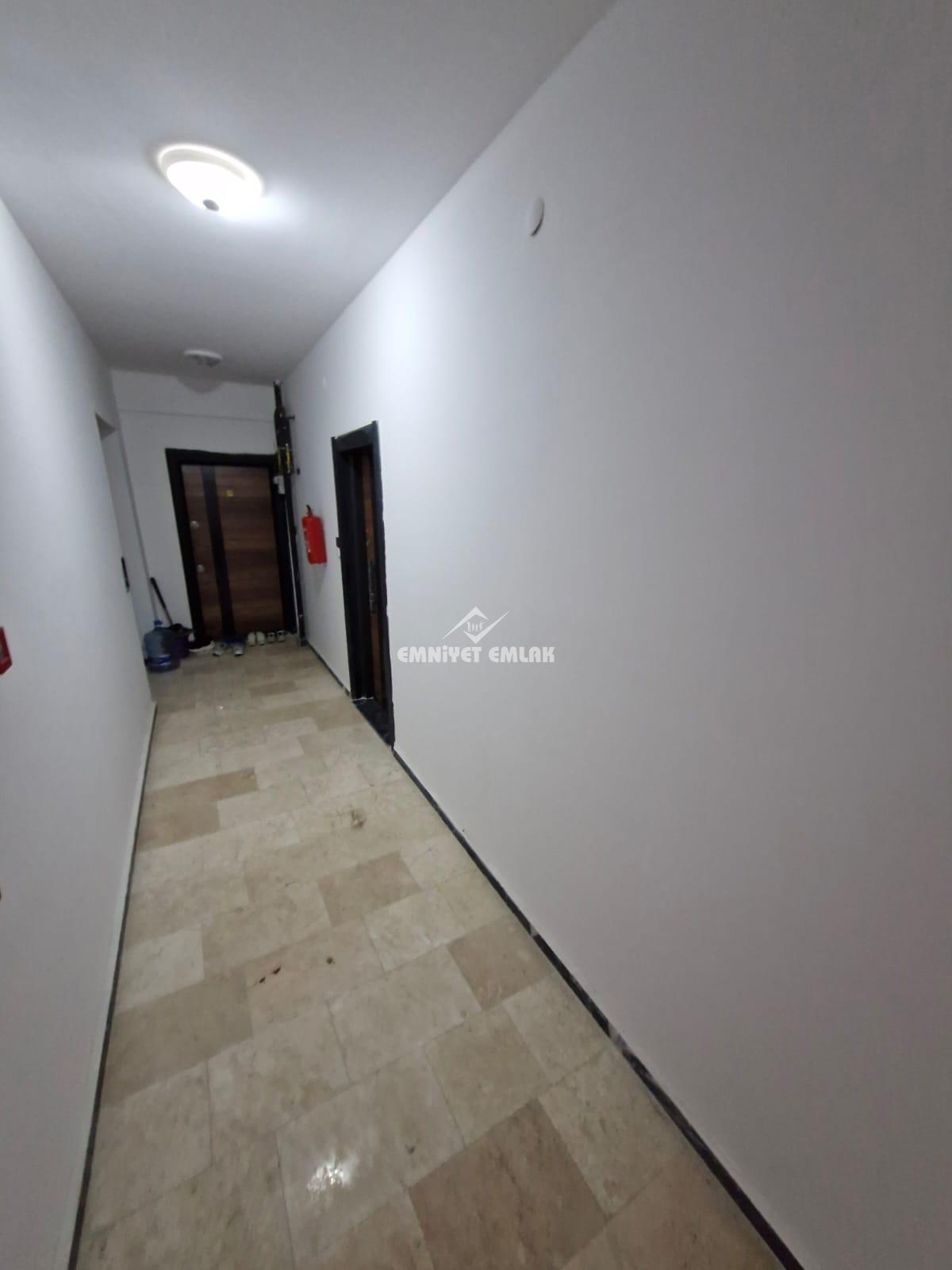 EREĞLİ ÖMERLİ MAHALLESİ DEVLET HAST.KAVŞAĞINA YAKIN KİRALIK 1+1 DAİRE