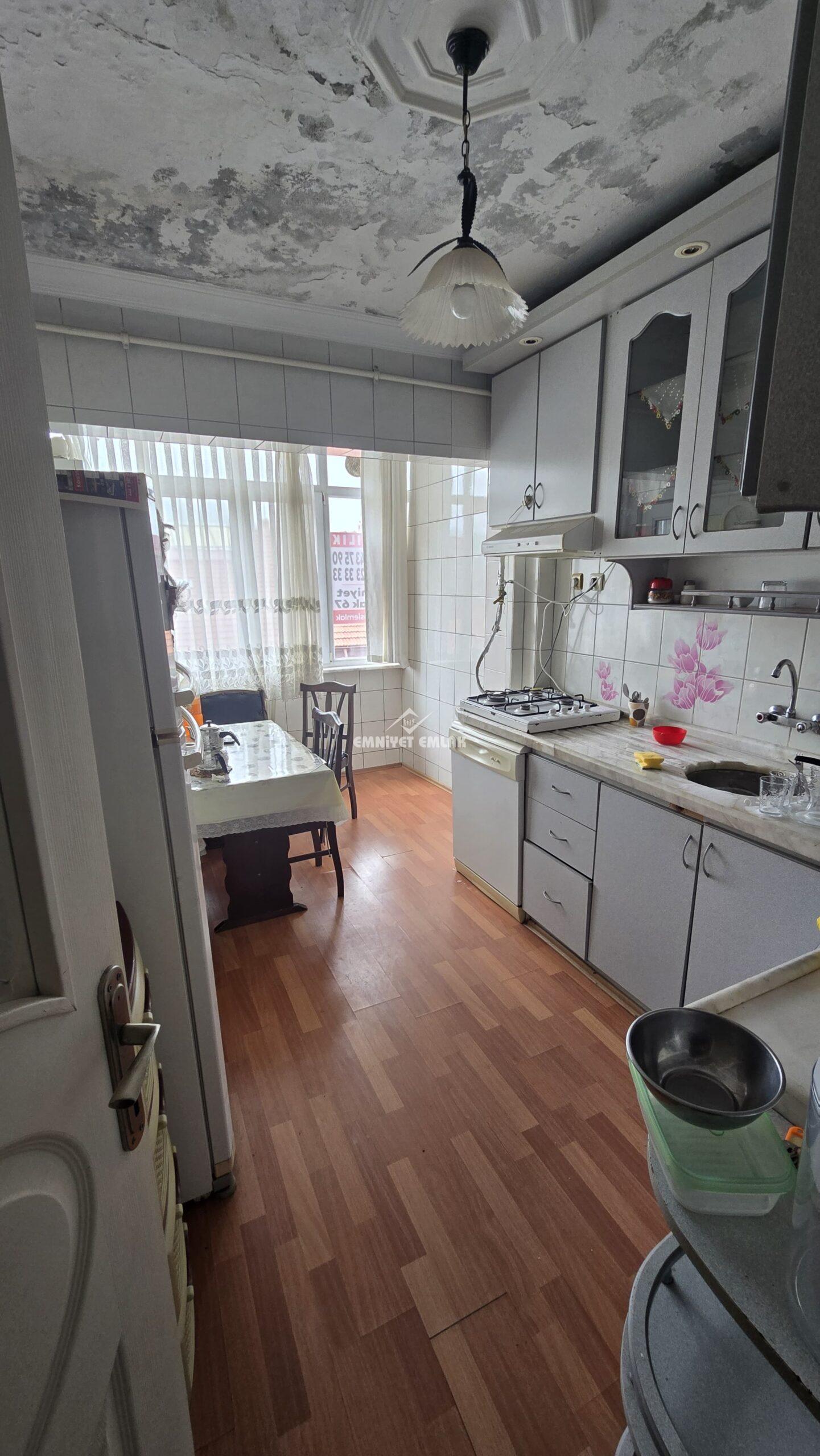 EREĞLİ KEPEZ MAH.UYUYAN GÜZEL MEVKİİNDE SATILIK DUBLEX 3+1 DAİRE