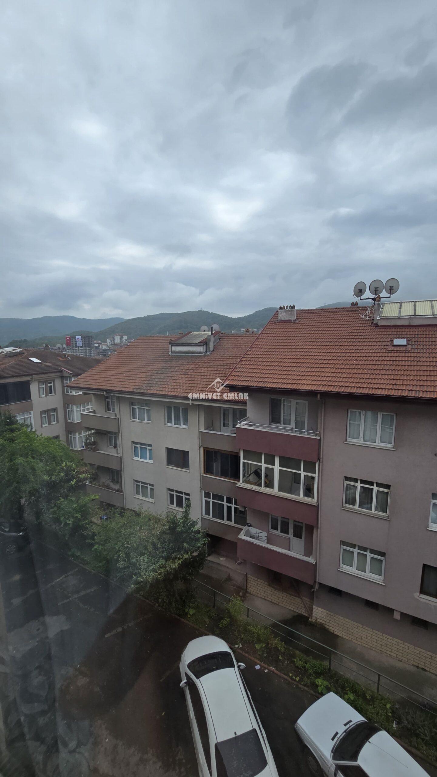 EREĞLİ KEPEZ MAH.UYUYAN GÜZEL MEVKİİNDE SATILIK DUBLEX 3+1 DAİRE