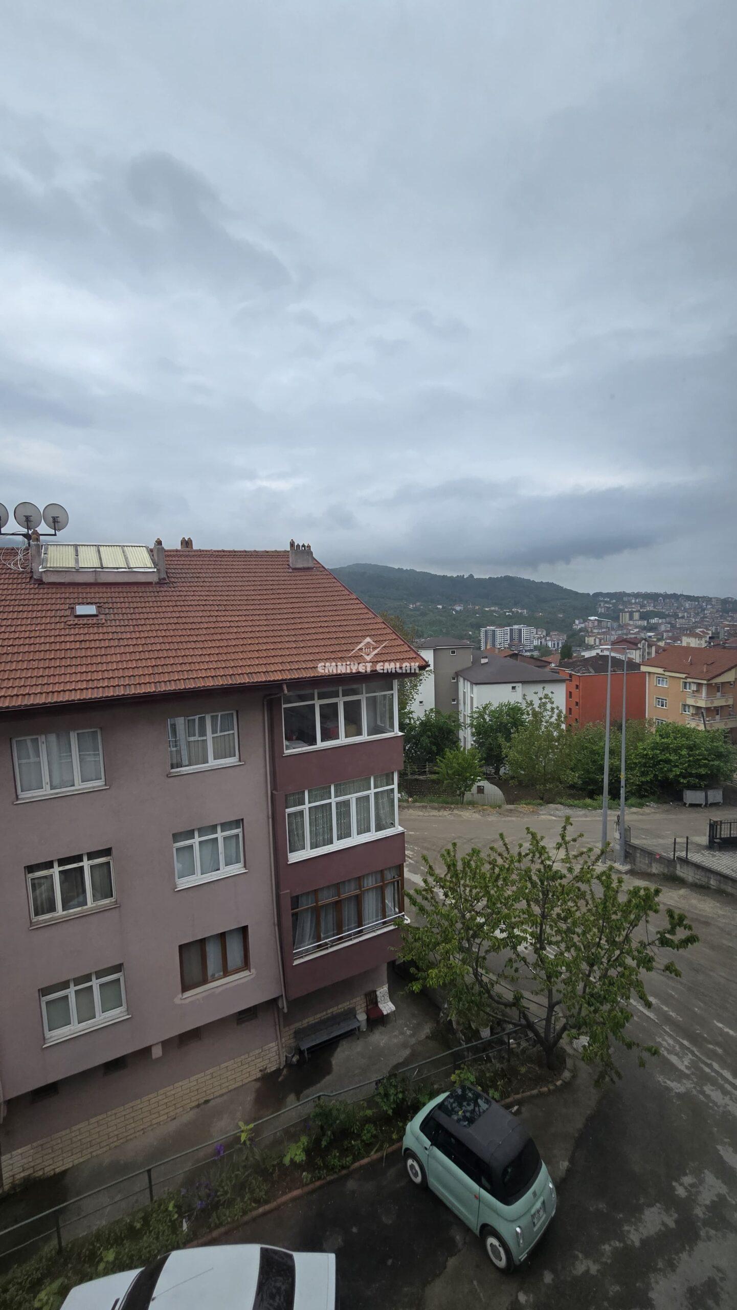 EREĞLİ KEPEZ MAH.UYUYAN GÜZEL MEVKİİNDE SATILIK DUBLEX 3+1 DAİRE