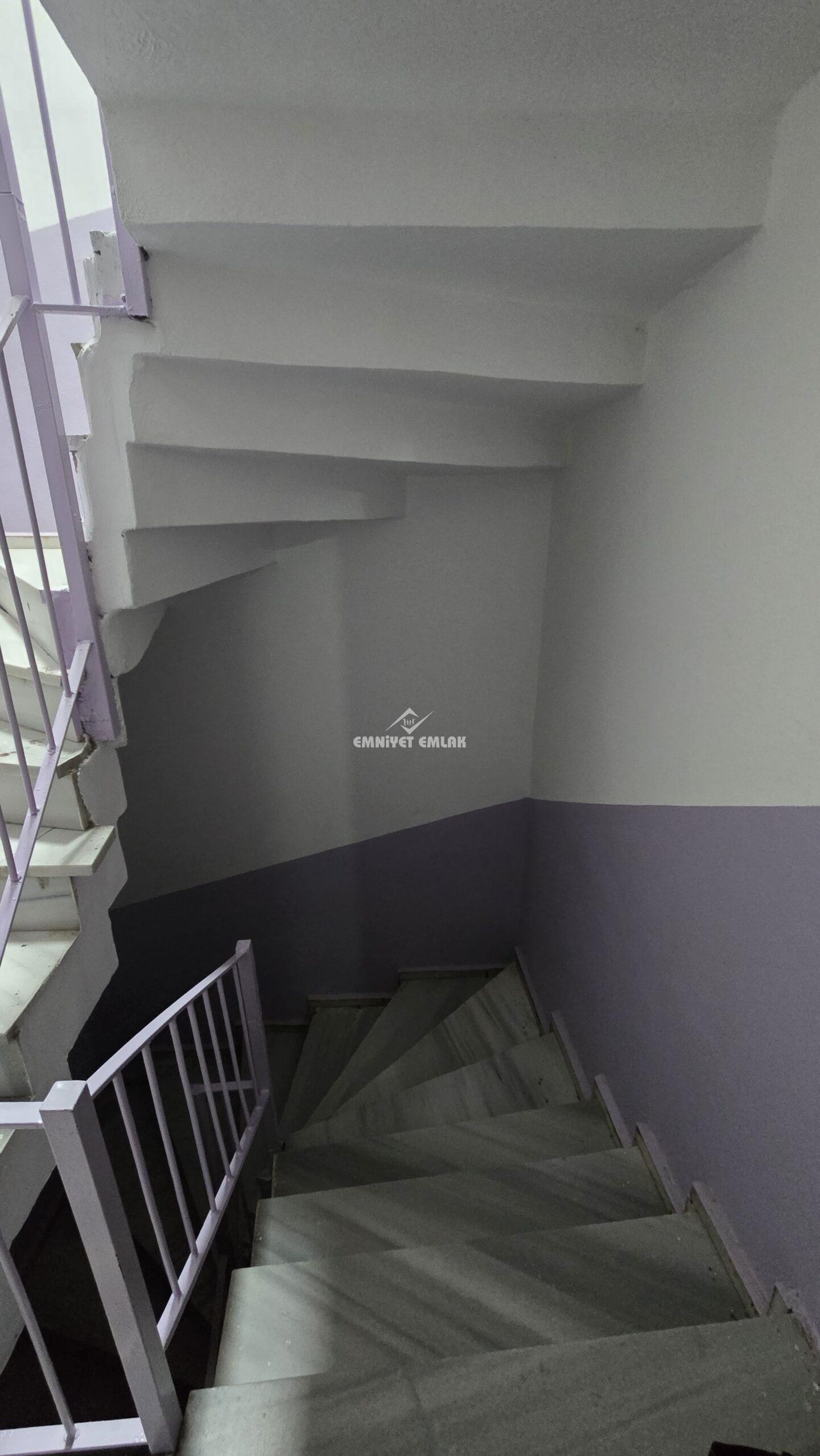 EREĞLİ KEPEZ MAH.UYUYAN GÜZEL MEVKİİNDE SATILIK DUBLEX 3+1 DAİRE