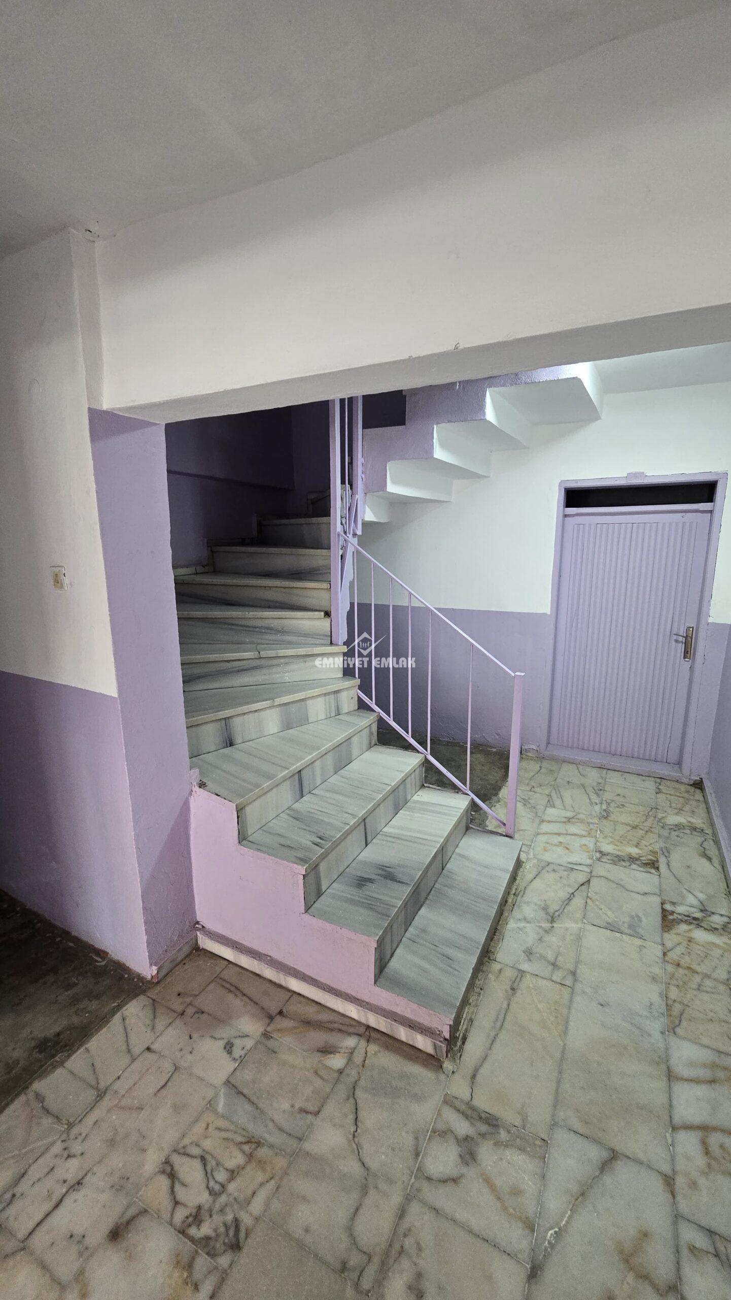 EREĞLİ KEPEZ MAH.UYUYAN GÜZEL MEVKİİNDE SATILIK DUBLEX 3+1 DAİRE