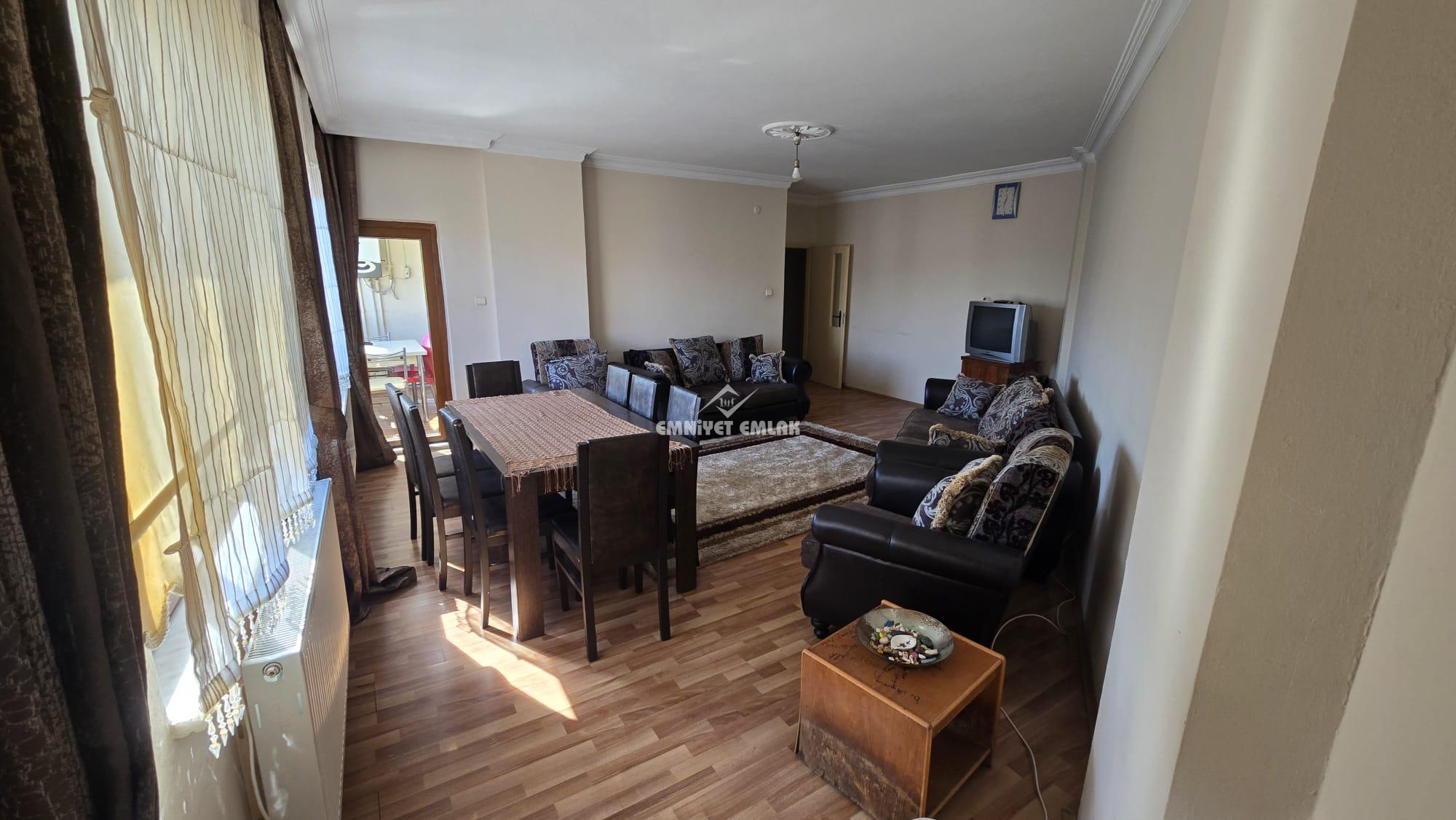 KDZ EREĞLİ MÜFTÜ MAHALLESİNDE ŞEHİR MANZARALI 3+1 FULL EŞYALI KİRALIK DAİRE