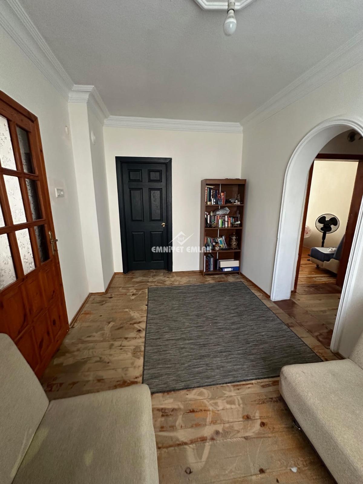 ORHANLAR MAH.  SAHİLE YÜRÜME MESAFESİNDE FULL EŞYALI 3+1 SATILIK DAİRE