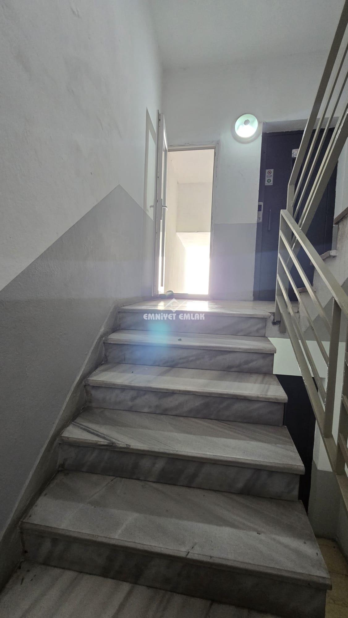 KDZ EREĞLİ MÜFTÜ MAHALLESİNDE ŞEHİR MANZARALI 3+1 FULL EŞYALI KİRALIK DAİRE