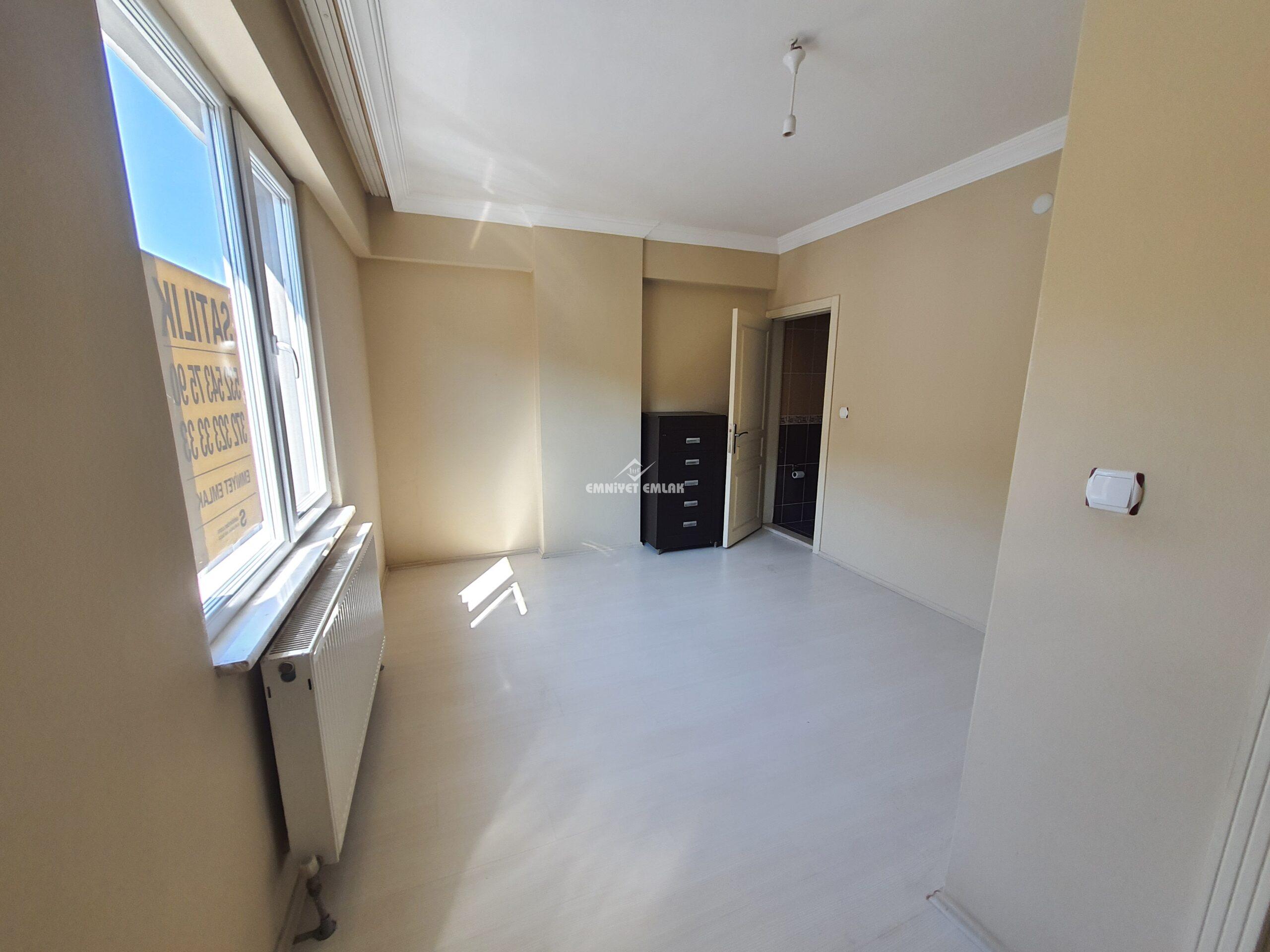 EREĞLİ DIŞ ÇEŞME SOKAK SATILIK DUBLEX DENİZ MANZARALI 5+1 DAİRE