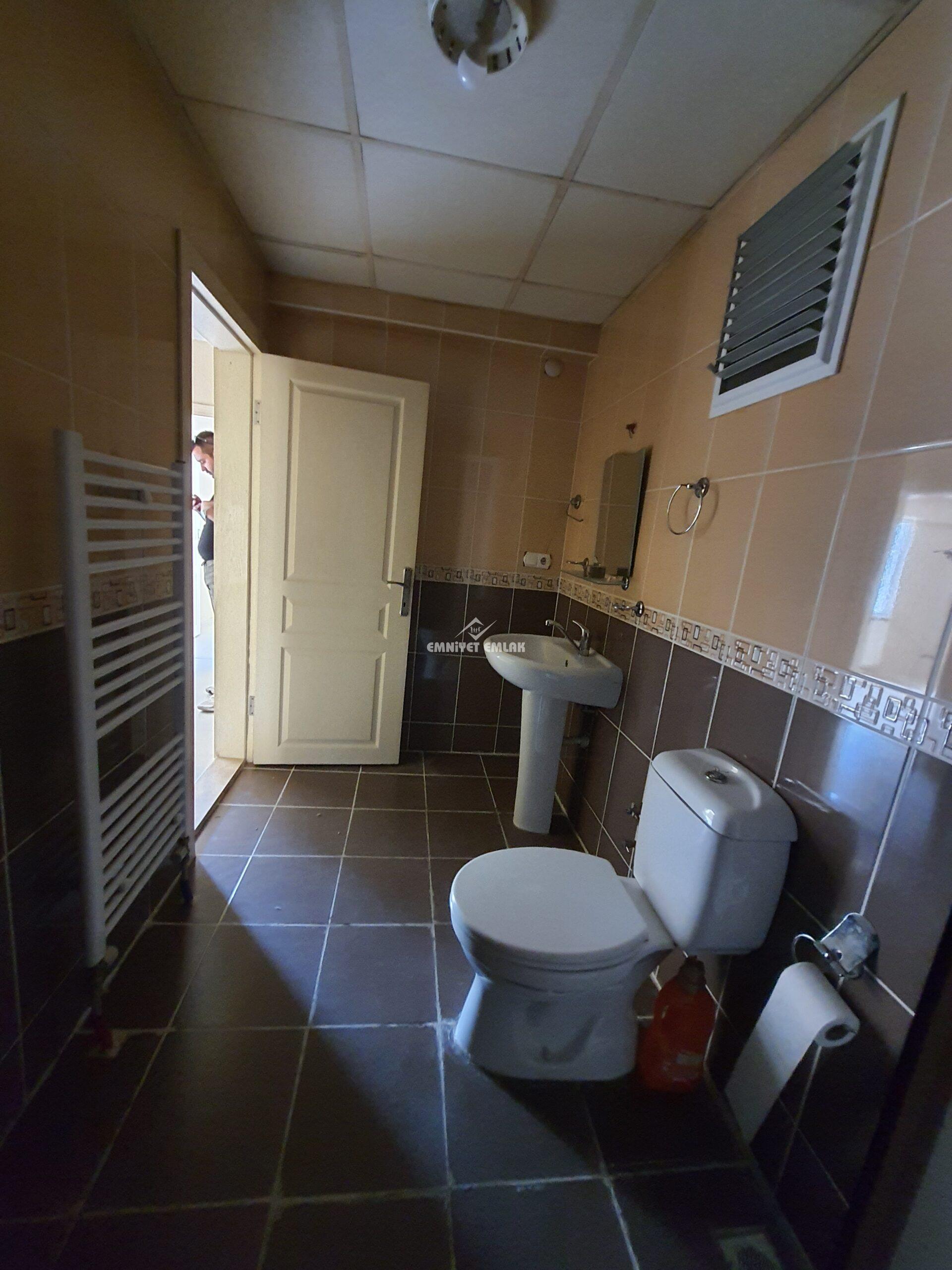 EREĞLİ DIŞ ÇEŞME SOKAK SATILIK DUBLEX DENİZ MANZARALI 5+1 DAİRE