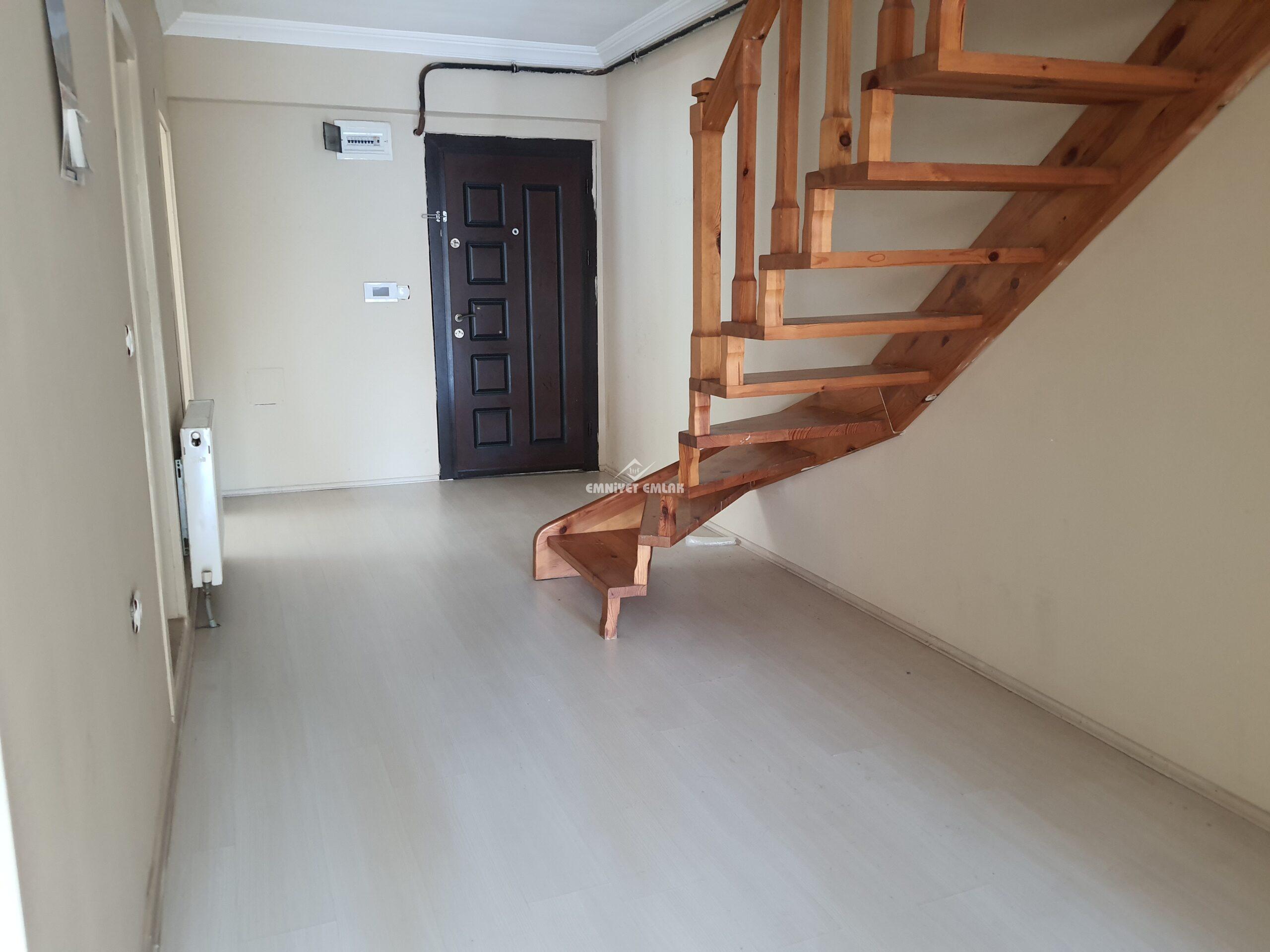 EREĞLİ DIŞ ÇEŞME SOKAK SATILIK DUBLEX DENİZ MANZARALI 5+1 DAİRE