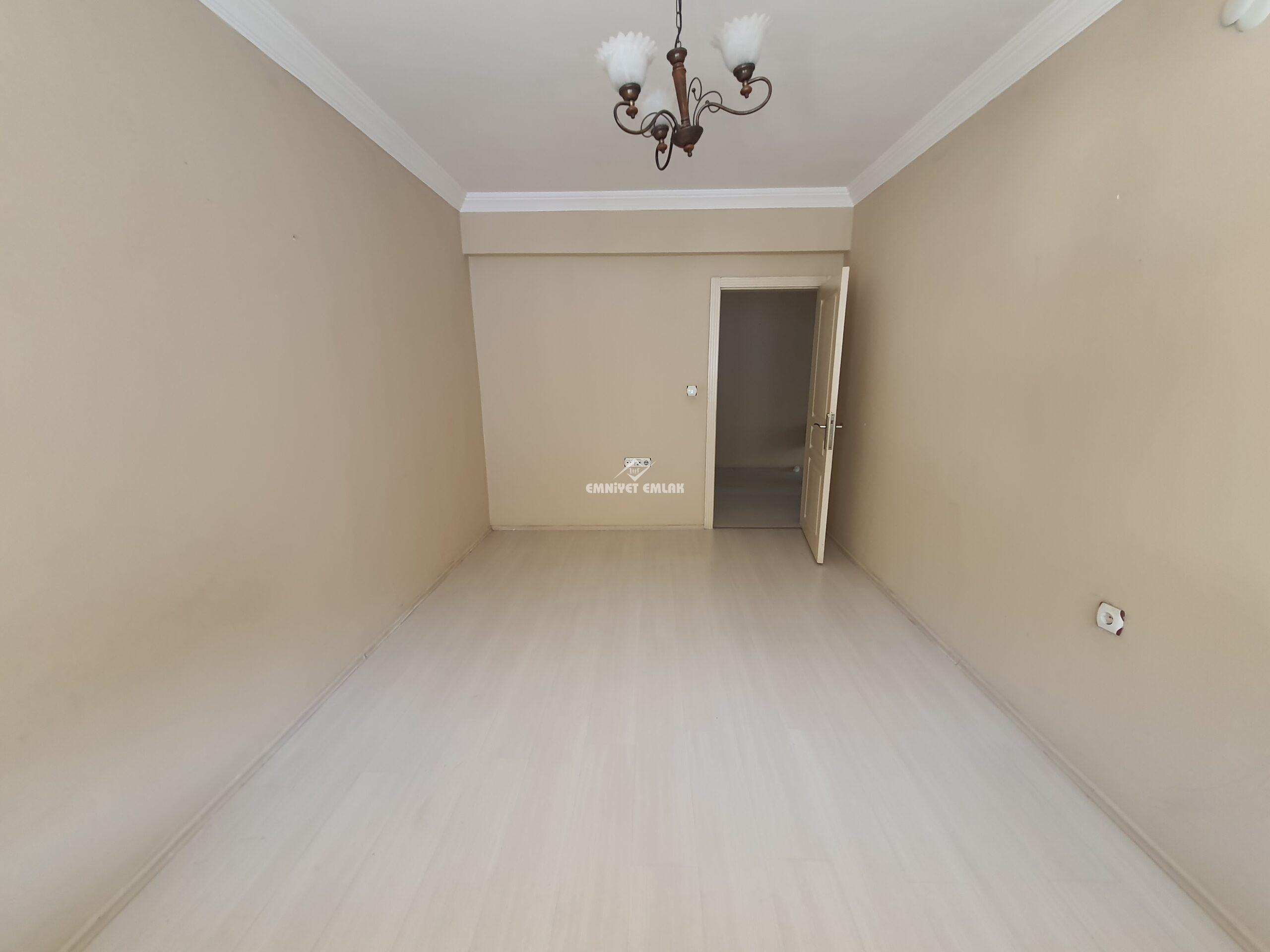 EREĞLİ DIŞ ÇEŞME SOKAK SATILIK DUBLEX DENİZ MANZARALI 5+1 DAİRE