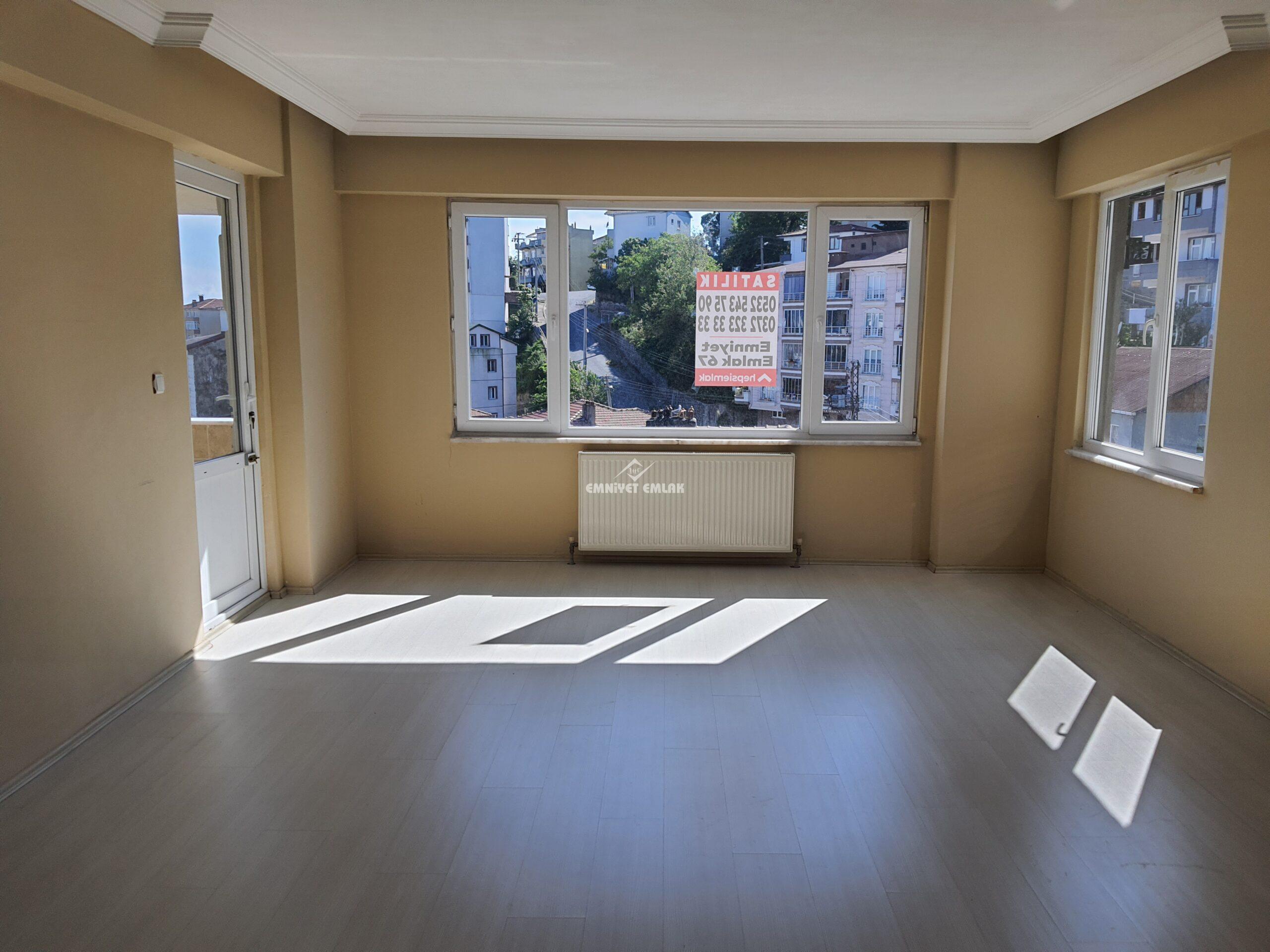 EREĞLİ DIŞ ÇEŞME SOKAK SATILIK DUBLEX DENİZ MANZARALI 5+1 DAİRE