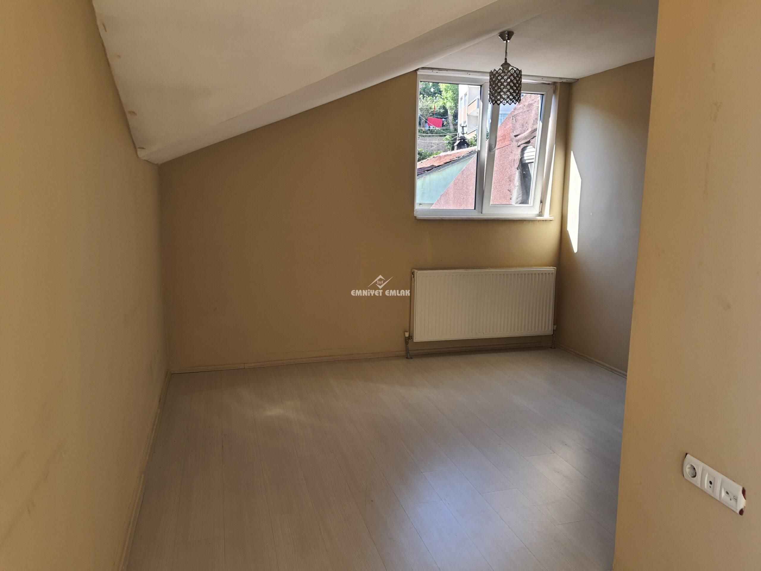 EREĞLİ DIŞ ÇEŞME SOKAK SATILIK DUBLEX DENİZ MANZARALI 5+1 DAİRE