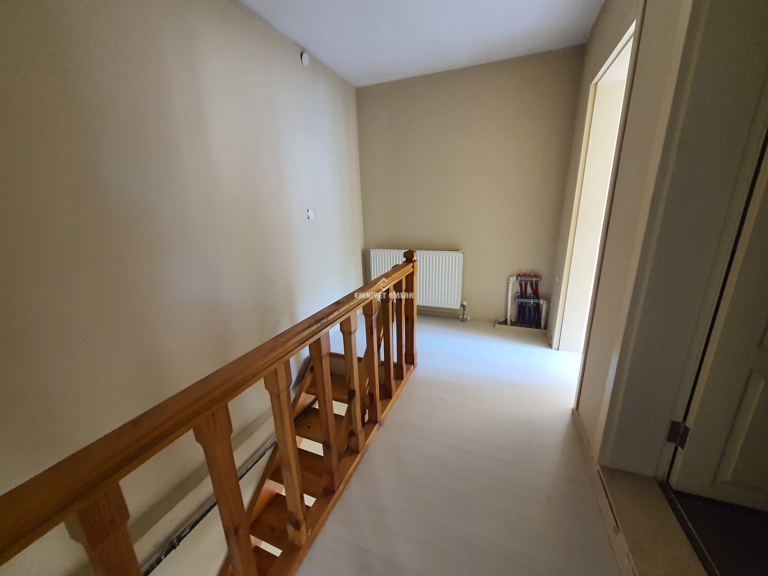 EREĞLİ DIŞ ÇEŞME SOKAK SATILIK DUBLEX DENİZ MANZARALI 5+1 DAİRE