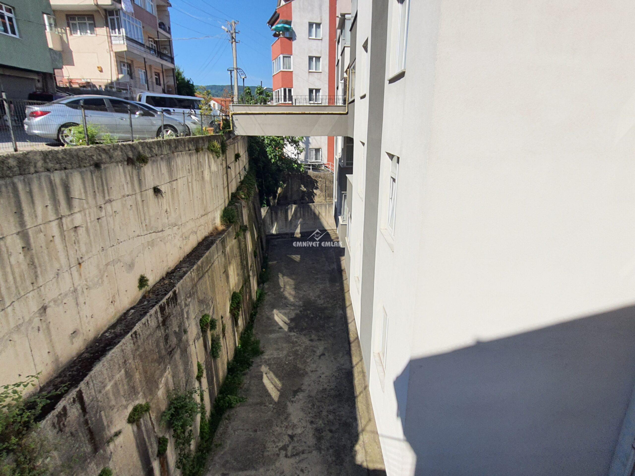 EREĞLİ DIŞ ÇEŞME SOKAK SATILIK DUBLEX DENİZ MANZARALI 5+1 DAİRE