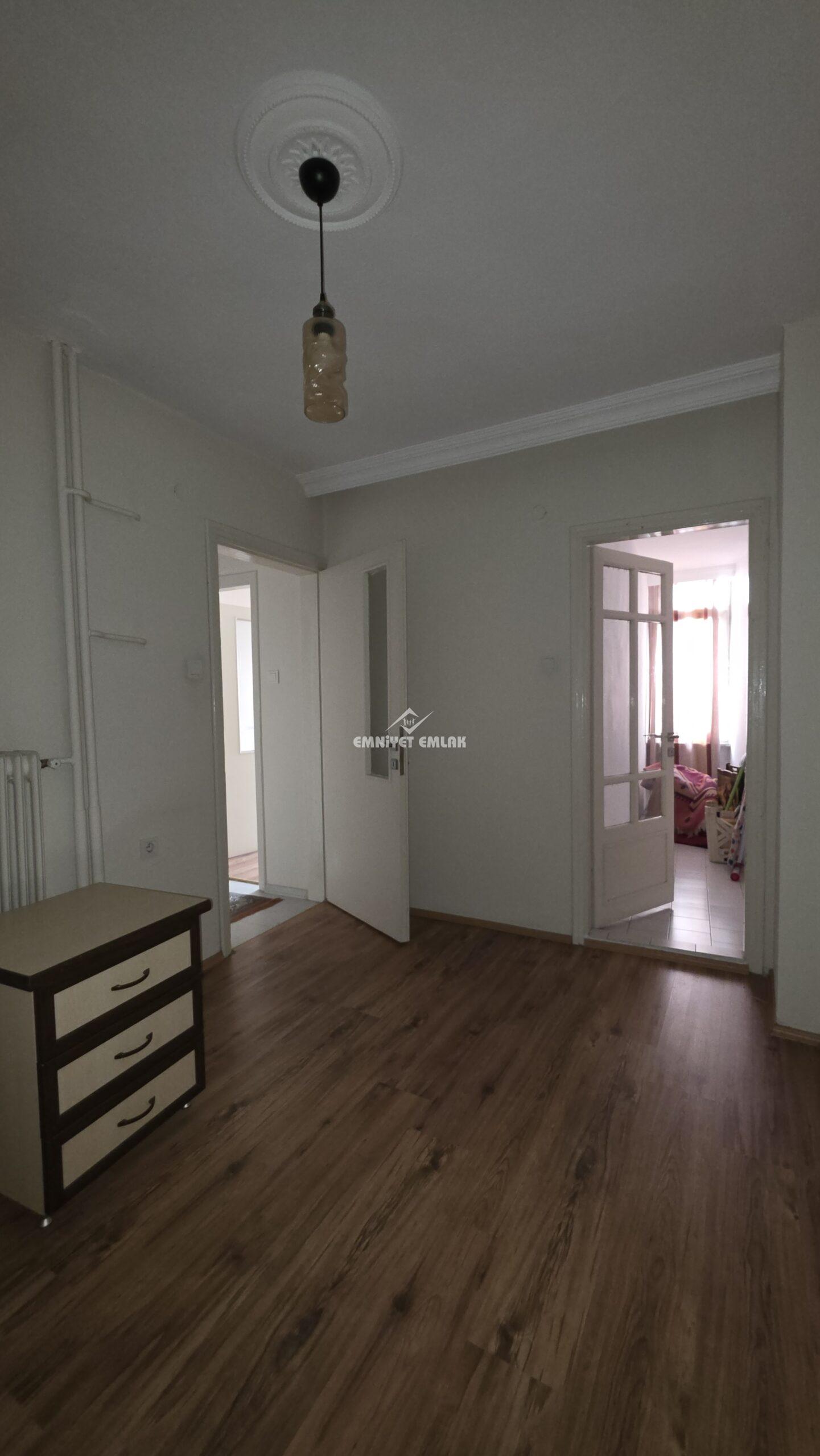 EREĞLİ SÜLEYMANLAR MAHALLESİNDE SATILIK DENİZ MANZARALI 3+1 DAİRE