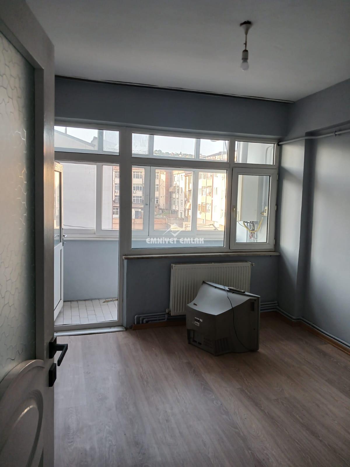 KDZ EREĞLİ DEVREK YOLAYRIMI MEVKİİ 2+1 SATILIK DAİRE