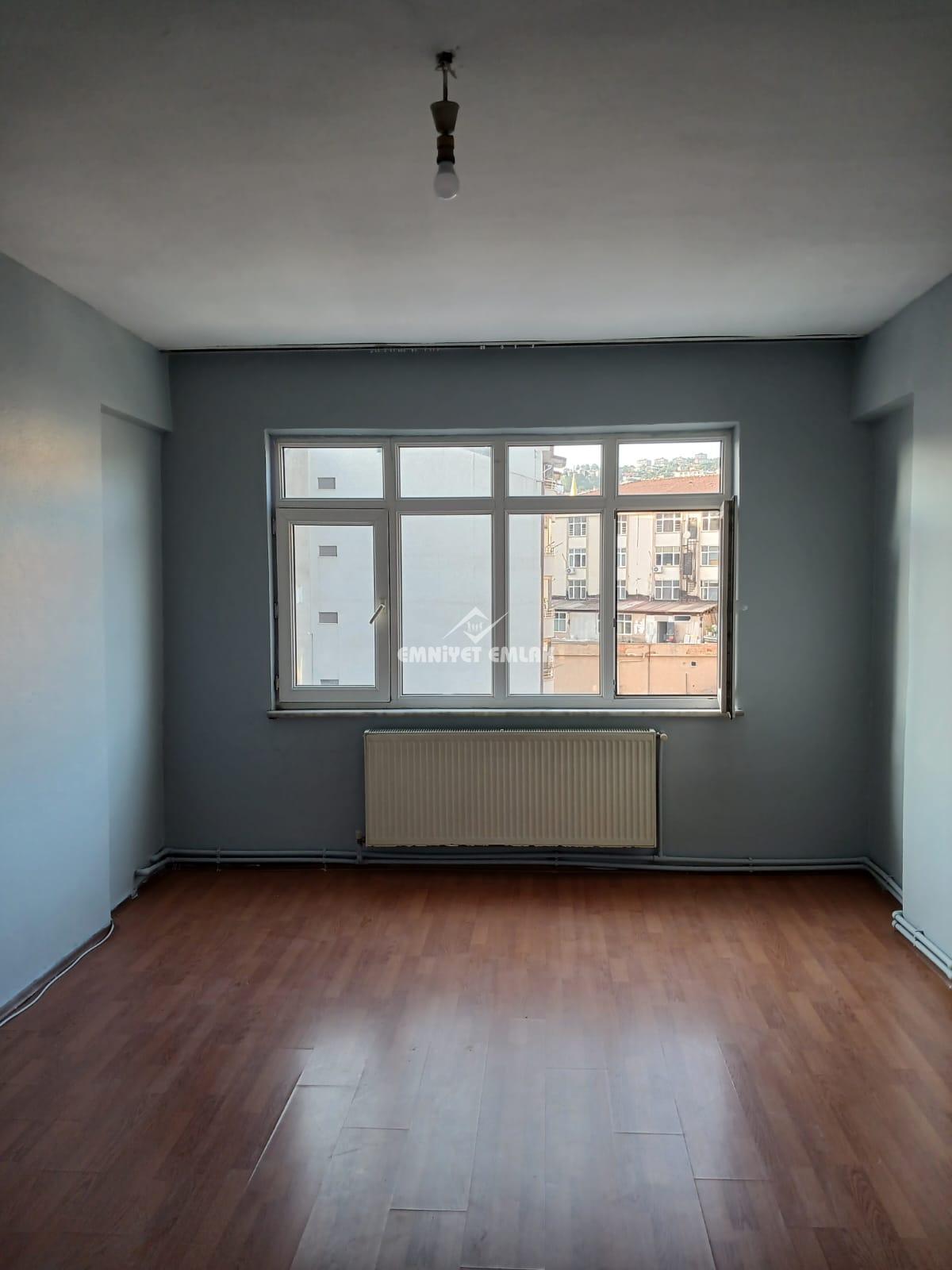 KDZ EREĞLİ DEVREK YOLAYRIMI MEVKİİ 2+1 SATILIK DAİRE