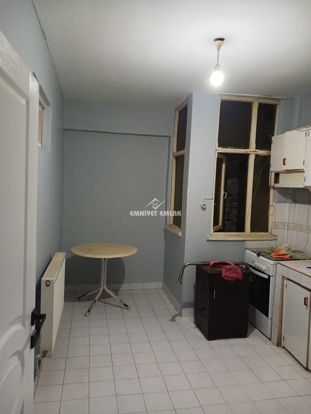 KDZ EREĞLİ DEVREK YOLAYRIMI MEVKİİ 2+1 SATILIK DAİRE