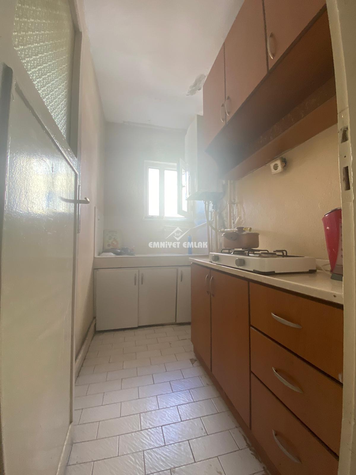 KDZ EREĞLİ MÜFTÜ MAHALLESİ ERDEMİR CADDESİNDE SATILIK OFİSLER