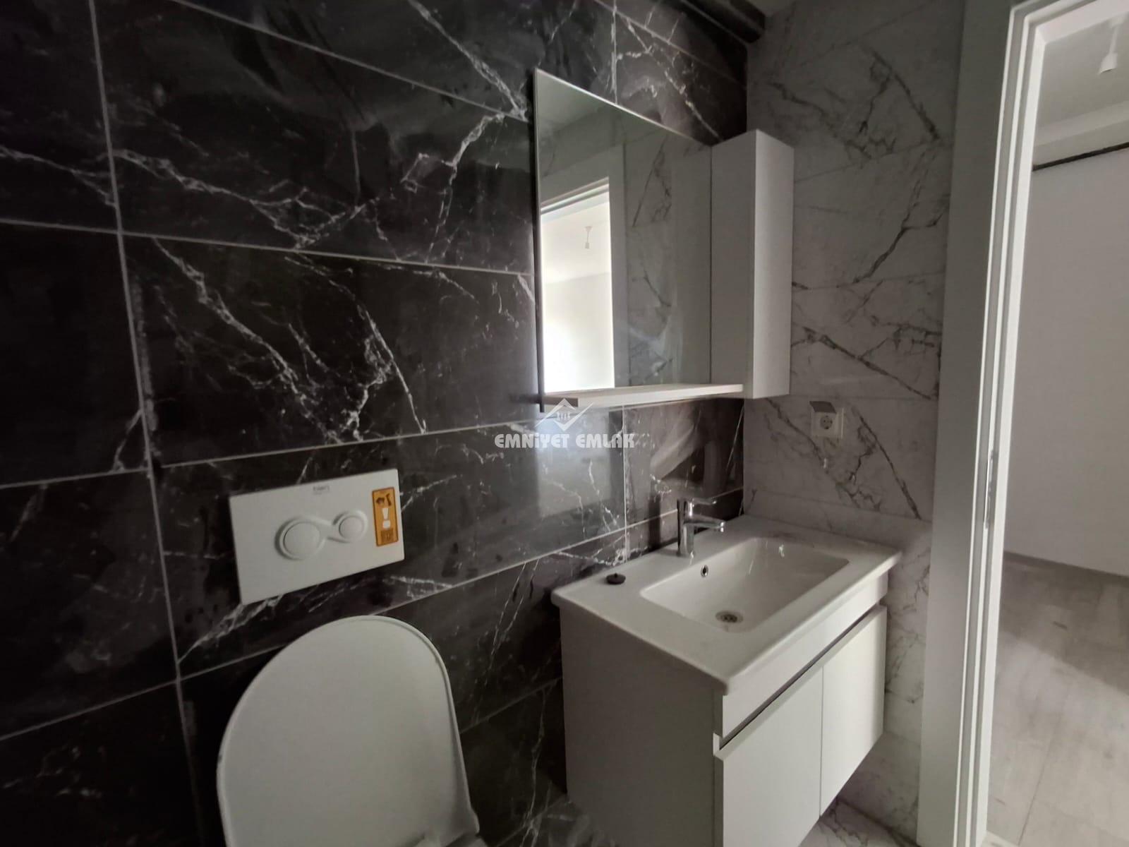 KDZ EREĞLİ DORUK FAKÜLTE BÖLGESİNDE (İSTEĞE GÖRE EŞYALI / EŞYASIZ ) 1+1 KİRALIK SIFIR DAİRE