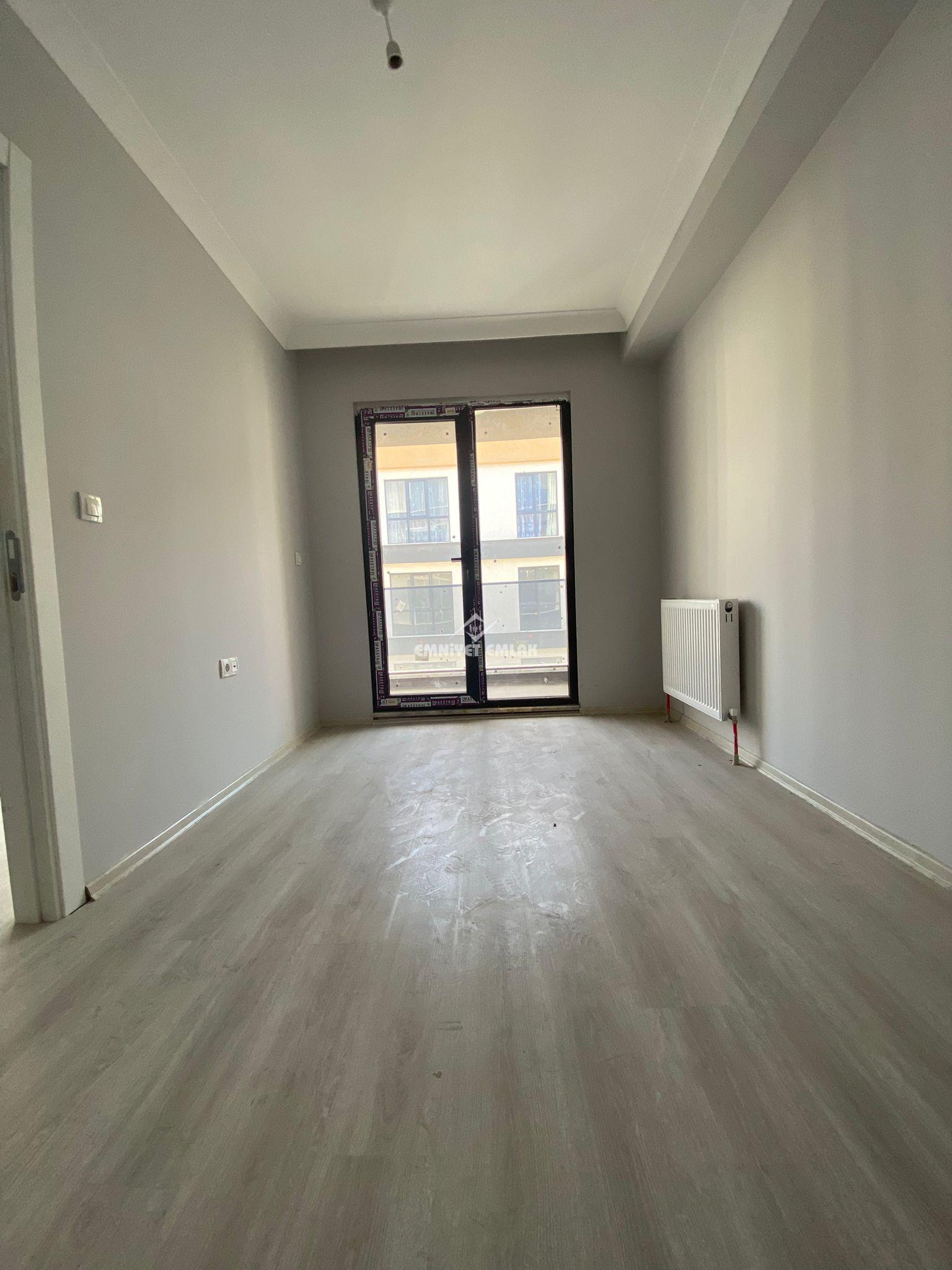 DÜZCE ÜNİVERSİTE BÖLGESi SİTE İÇERİSİNDE MUHTEŞEM 1+1 SATILIK FIRSAT DAİRE