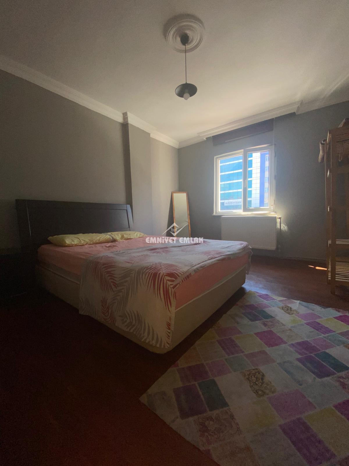 KDZ EREĞLİ MÜFTÜ MAHALLESİ ERDEMİR CADDESİNDE SATILIK OFİSLER