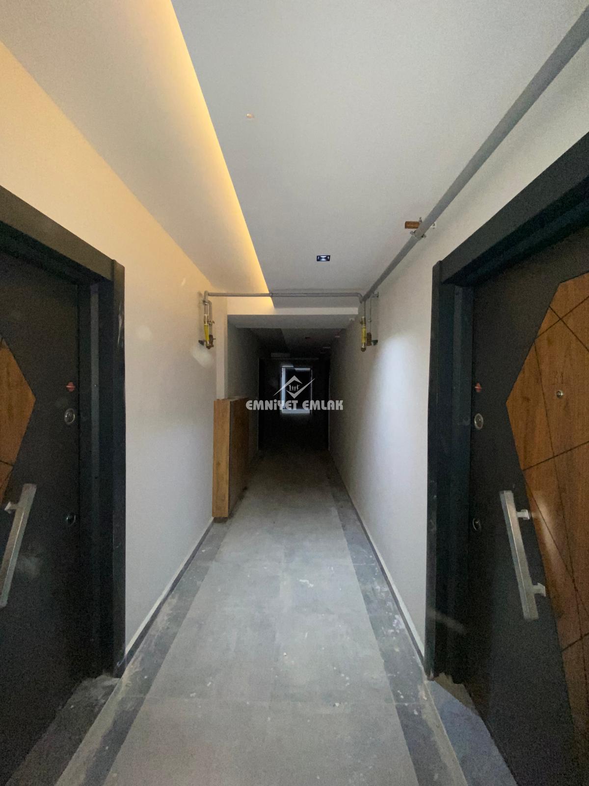 DÜZCE ÜNİVERSİTE BÖLGESi SİTE İÇERİSİNDE MUHTEŞEM 1+1 SATILIK FIRSAT DAİRE