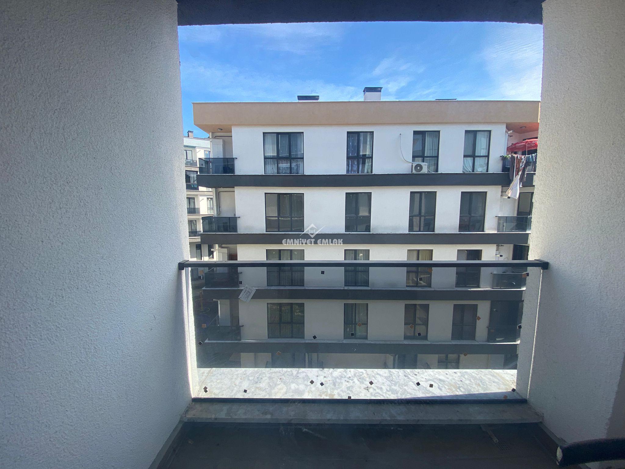 DÜZCE ÜNİVERSİTE BÖLGESi SİTE İÇERİSİNDE MUHTEŞEM 1+1 SATILIK FIRSAT DAİRE