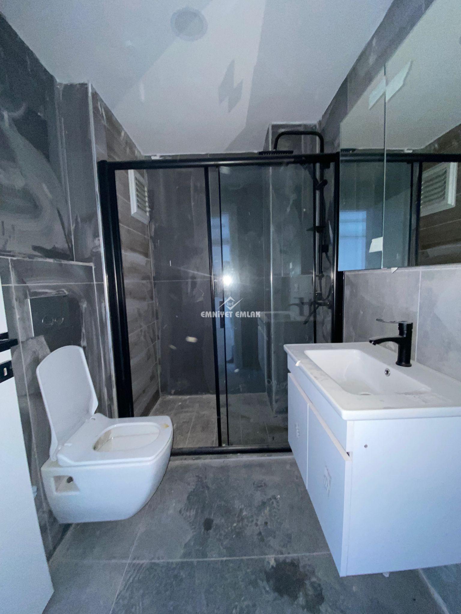 DÜZCE ÜNİVERSİTE BÖLGESi SİTE İÇERİSİNDE MUHTEŞEM 1+1 SATILIK FIRSAT DAİRE