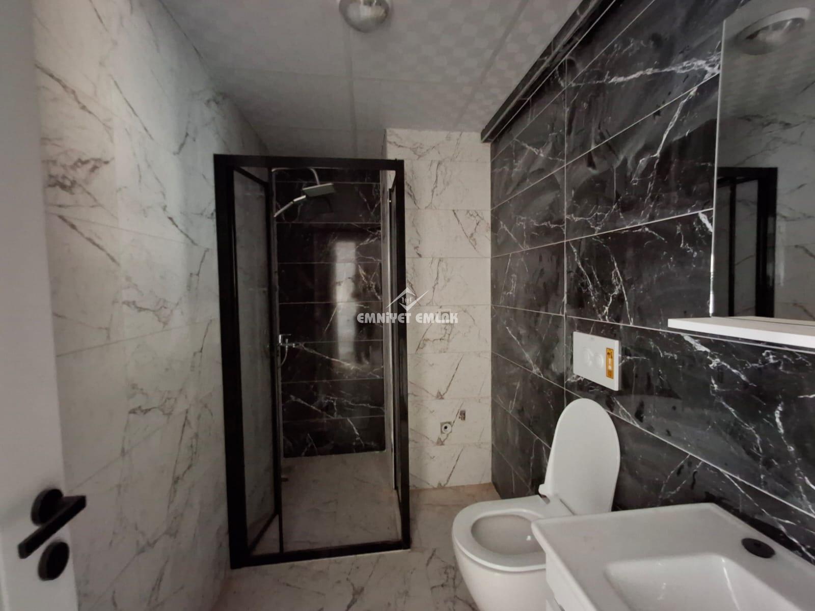 KDZ EREĞLİ DORUK FAKÜLTE BÖLGESİNDE (İSTEĞE GÖRE EŞYALI / EŞYASIZ ) 1+1 KİRALIK SIFIR DAİRE