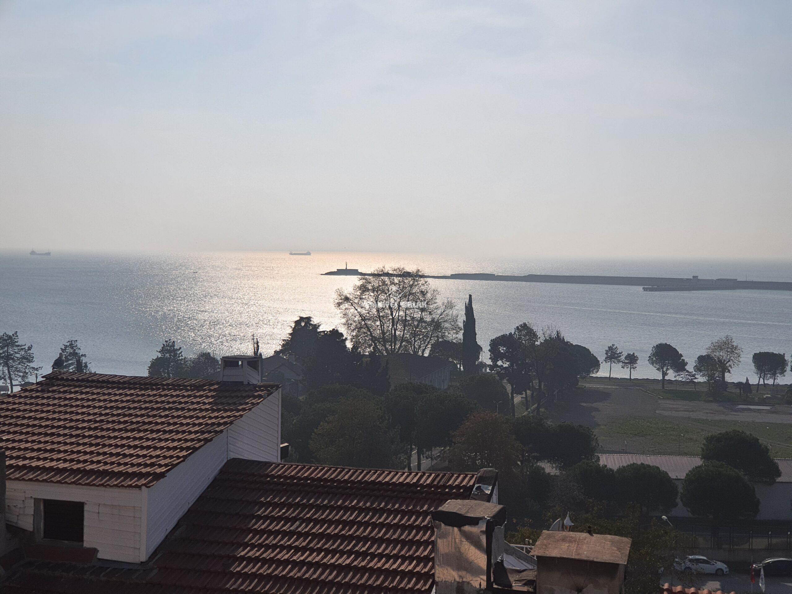 SÜLEYMANLAR MAH.KADI TARLASINDA KİRALIK DENİZ MANZARALI DUBLEX DAİRE