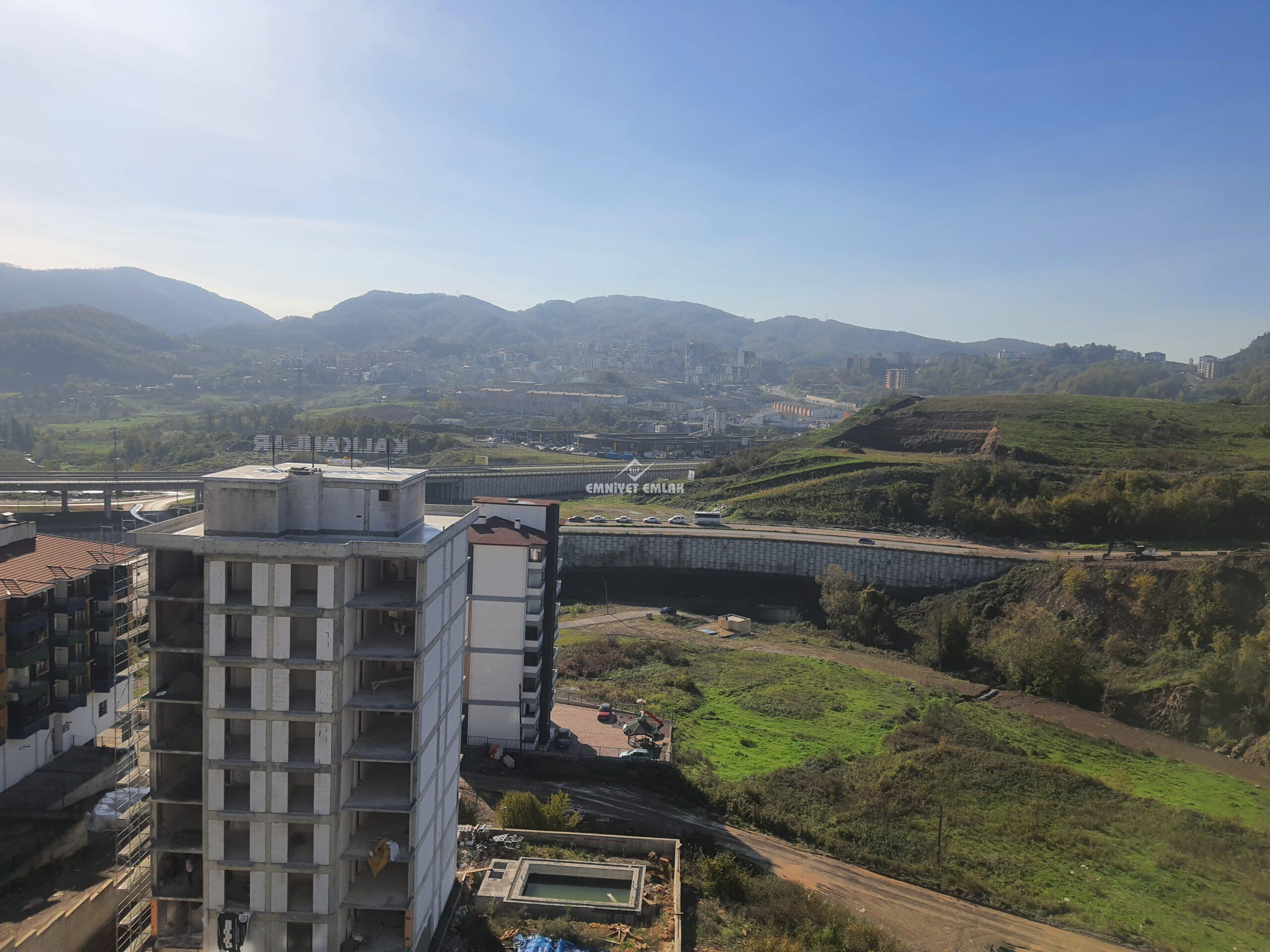 EREĞLİ ÖMERLİ HASTANE KAVŞAĞINDA SIFIR KİRALIK LÜX 1+1 DAİRE