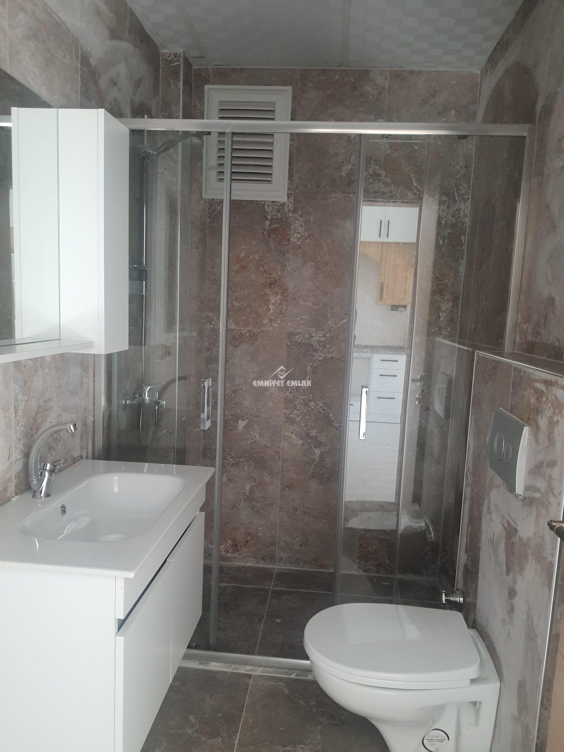 EREĞLİ ÖMERLİ HASTANE KAVŞAĞINDA SIFIR KİRALIK LÜX 1+1 DAİRE