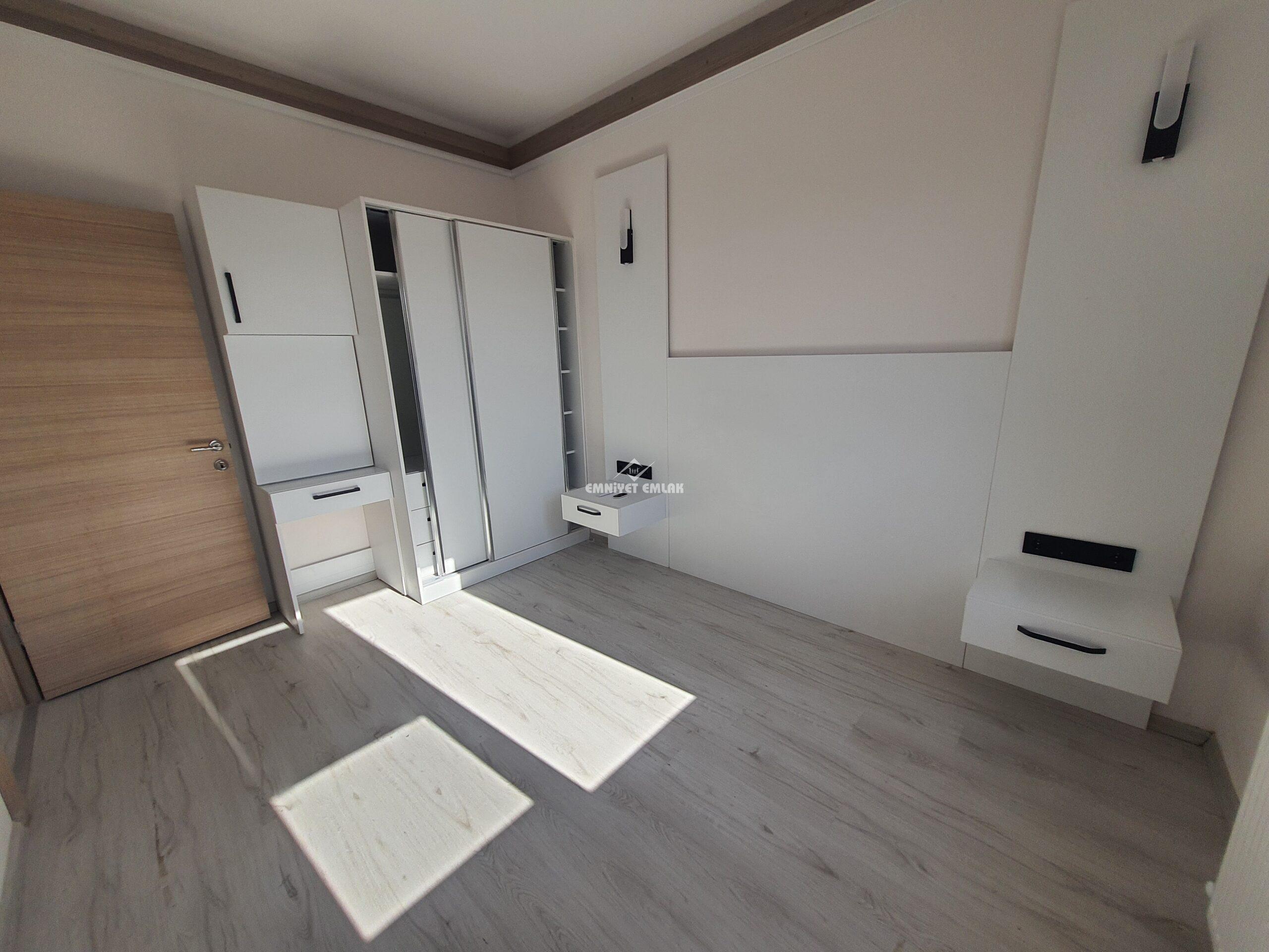 EREĞLİ ÖMERLİ HASTANE KAVŞAĞINDA SIFIR KİRALIK LÜX 1+1 DAİRE