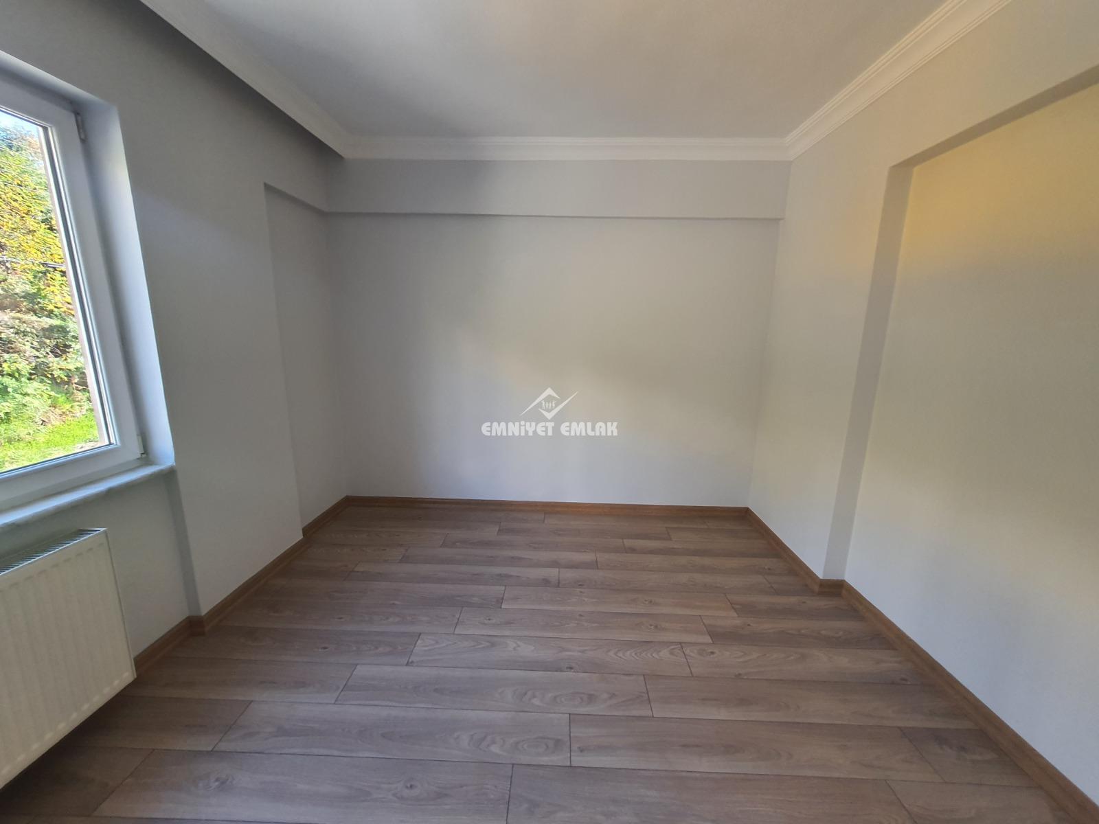 EREĞLİ SARIKORKMAZ MAH.SEYİR TERASI BÖLGESİNDE SATILIK 3+1 DAİRE