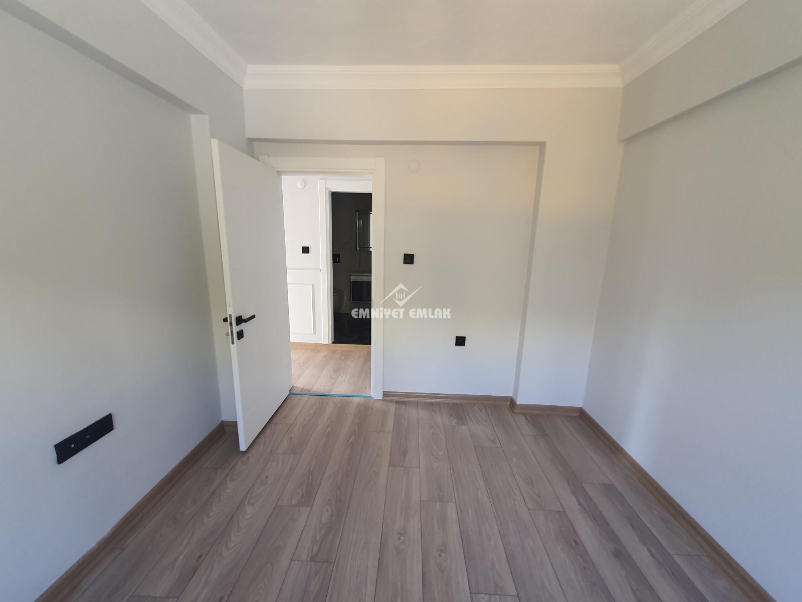 EREĞLİ SARIKORKMAZ MAH.SEYİR TERASI BÖLGESİNDE SATILIK 3+1 DAİRE