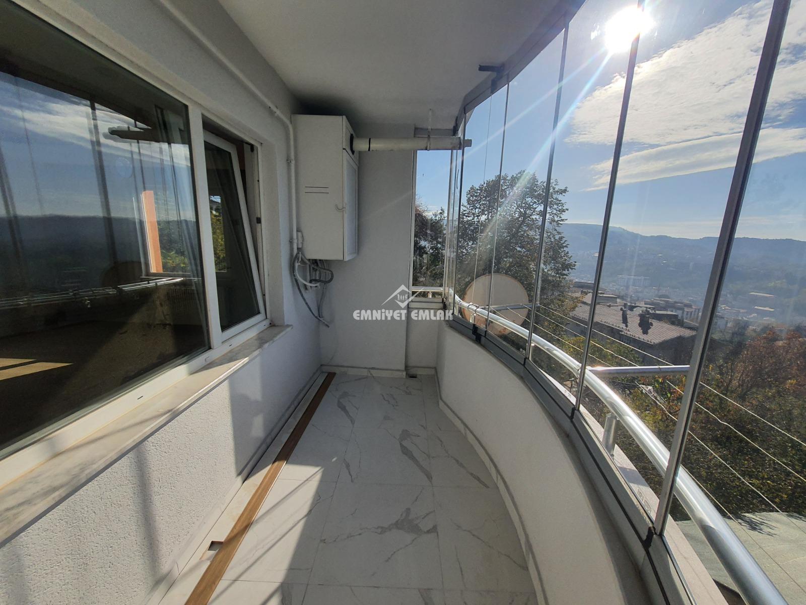 EREĞLİ SARIKORKMAZ MAH.SEYİR TERASI BÖLGESİNDE SATILIK 3+1 DAİRE