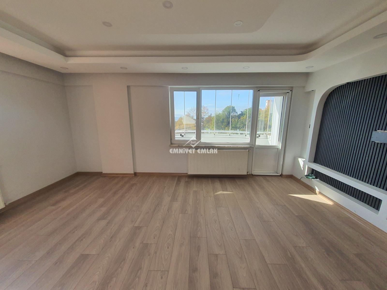 EREĞLİ SARIKORKMAZ MAH.SEYİR TERASI BÖLGESİNDE SATILIK 3+1 DAİRE