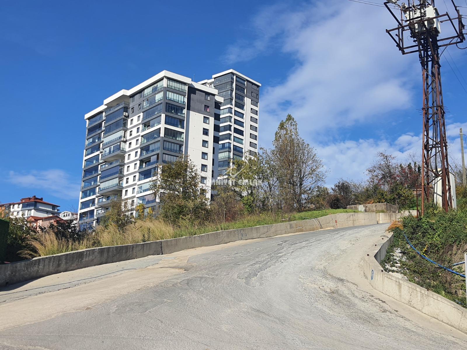 EREĞLİ SARIKORKMAZ MAH.SEYİR TERASI BÖLGESİNDE SATILIK 3+1 DAİRE