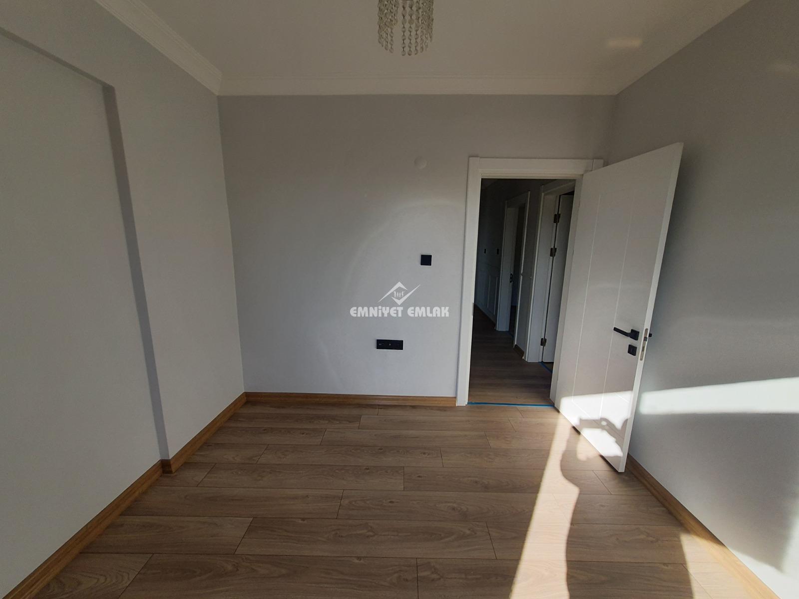 EREĞLİ SARIKORKMAZ MAH.SEYİR TERASI BÖLGESİNDE SATILIK 3+1 DAİRE