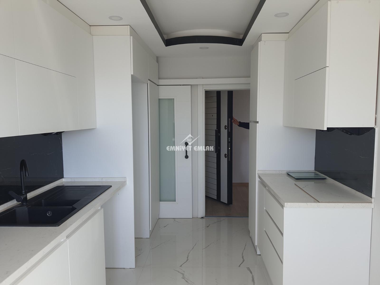 EREĞLİ SARIKORKMAZ MAH.SEYİR TERASI BÖLGESİNDE SATILIK 3+1 DAİRE