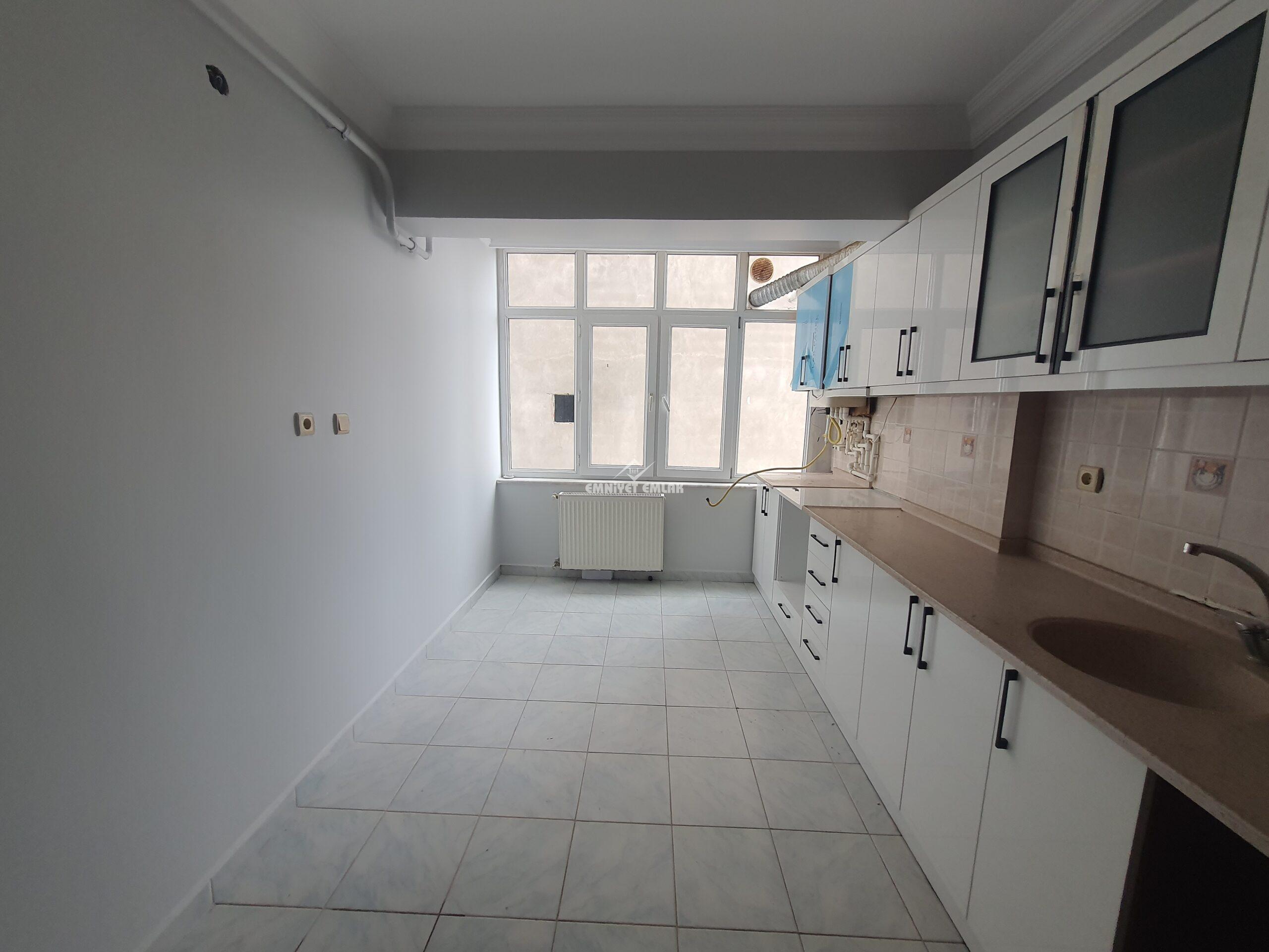 KDZ EREĞLİ KEPEZ MH ANAYOLA YAKIN 3+1 KİRALIK DAİRE