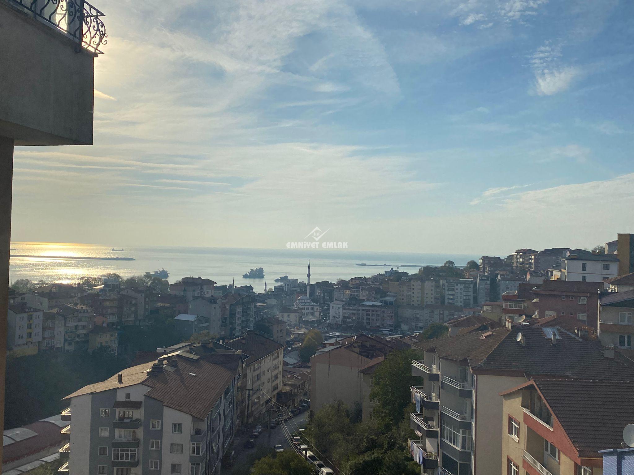 KDZ EREĞLİ BAĞLIK MAH.ÇARŞI MERKEZDE 3+1 DENİZ MANZARALI SATILIK DAİRE