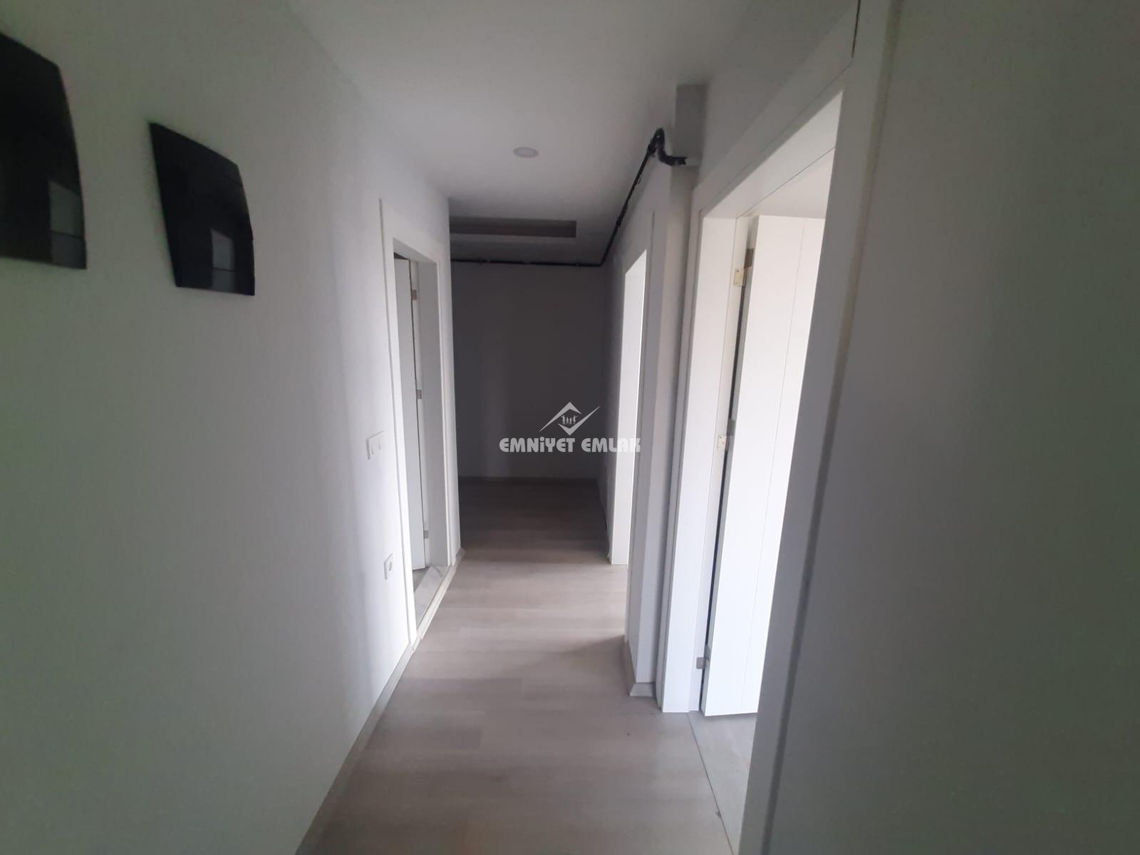 BAĞLIK MAHALLESİ ORHANOĞUZ OKULU BÖLGESİNDE 2+1 DENİZ MANZARALI KİRALIK DAİRE